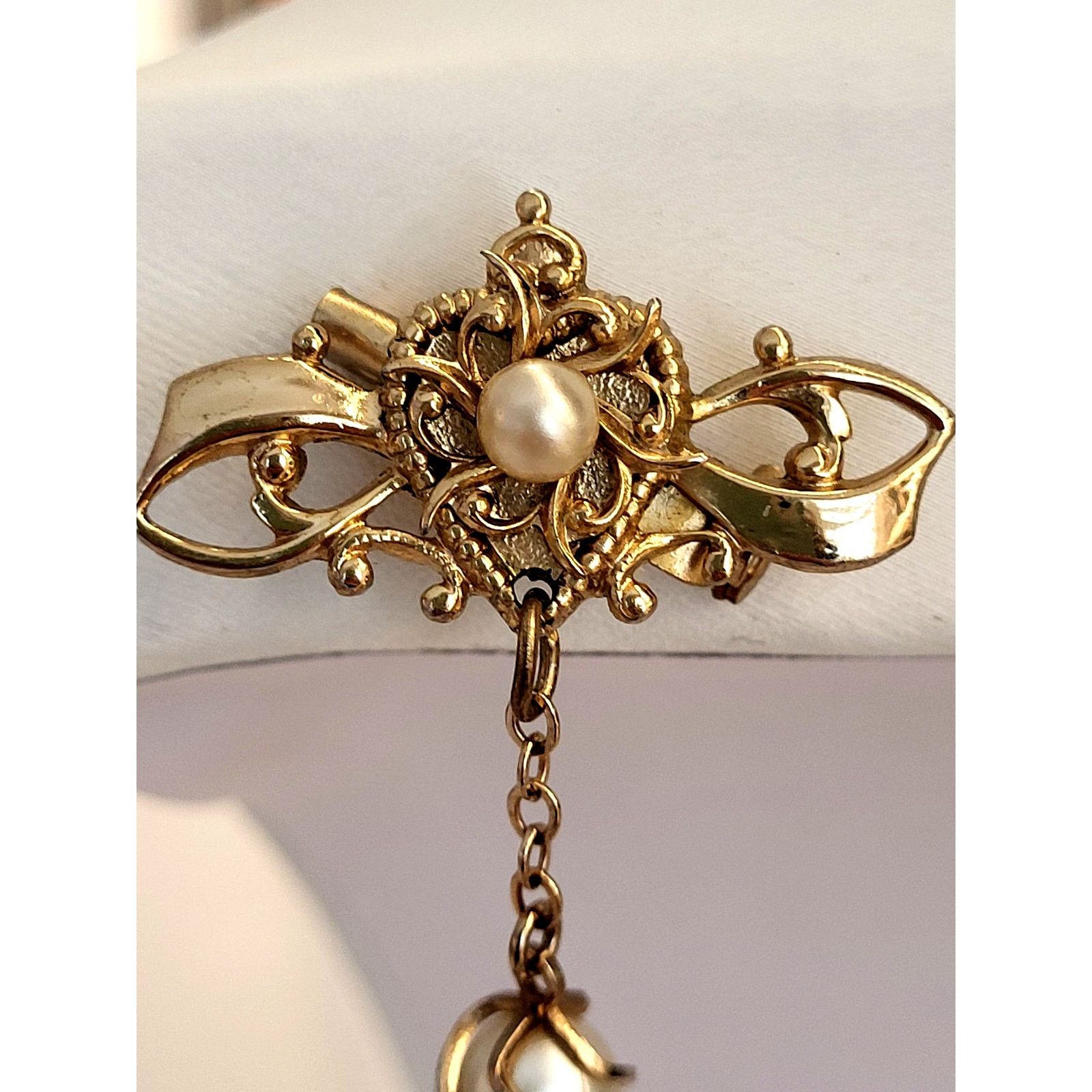 & Other Stories Coro Heart Brooch w/Pearl Drop VTG Signed MCM Size ONE SIZE - 2 Thumbnail