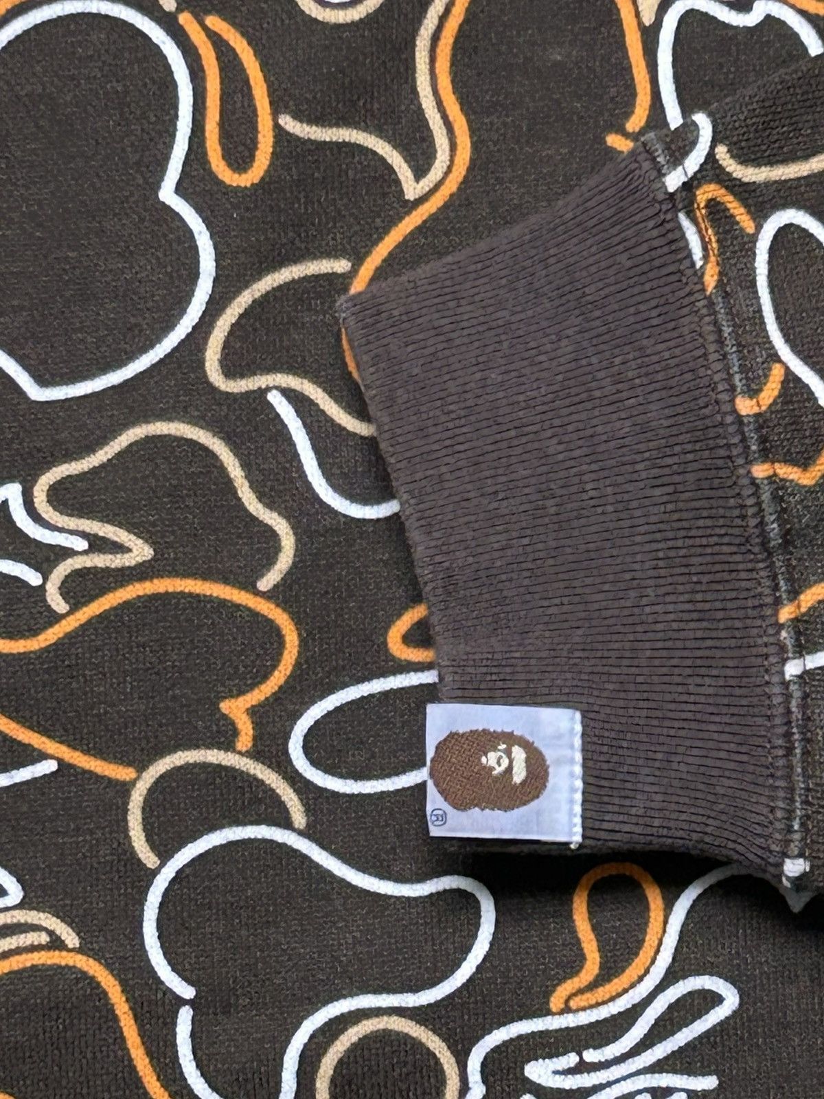 Bape 2005 Bape stencil camo brown M Size US M / EU 48-50 / 2 - 4 Thumbnail