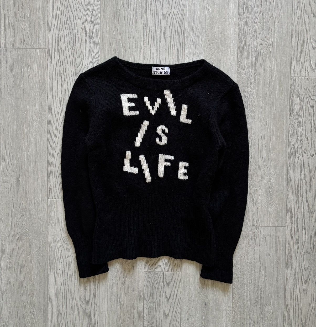 Acne Studios Acne Studios Wool Sweater Evil Is Life Rare Size XS / US 0-2 / IT 36-38 - 1 Thumbnail