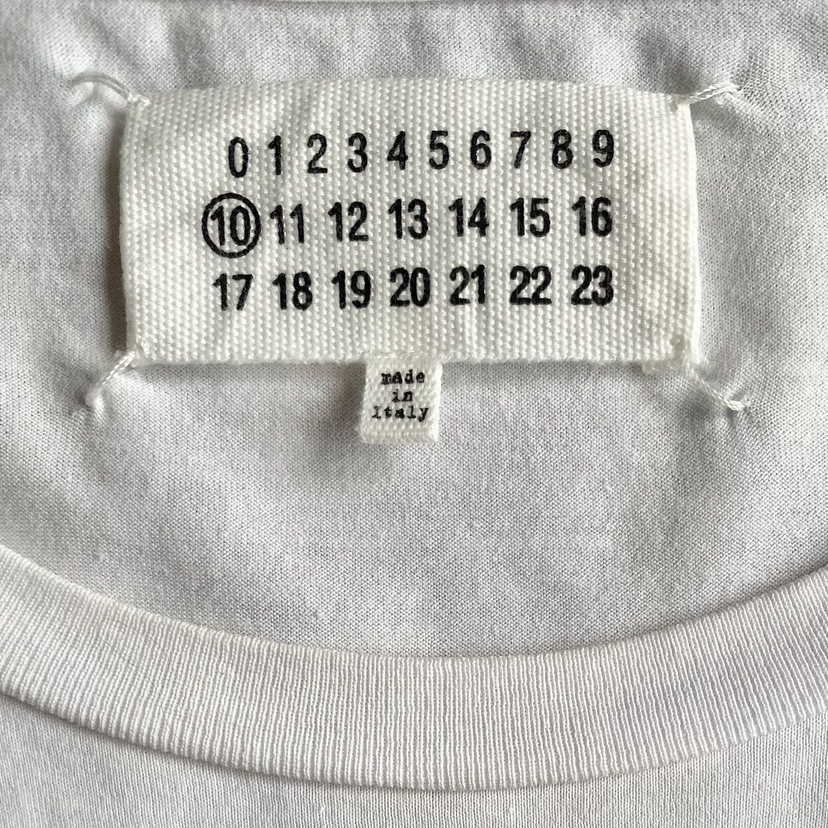 Maison Margiela Fall16 Luggage Tags T Shirt Size US M / EU 48-50 / 2 - 3 Thumbnail
