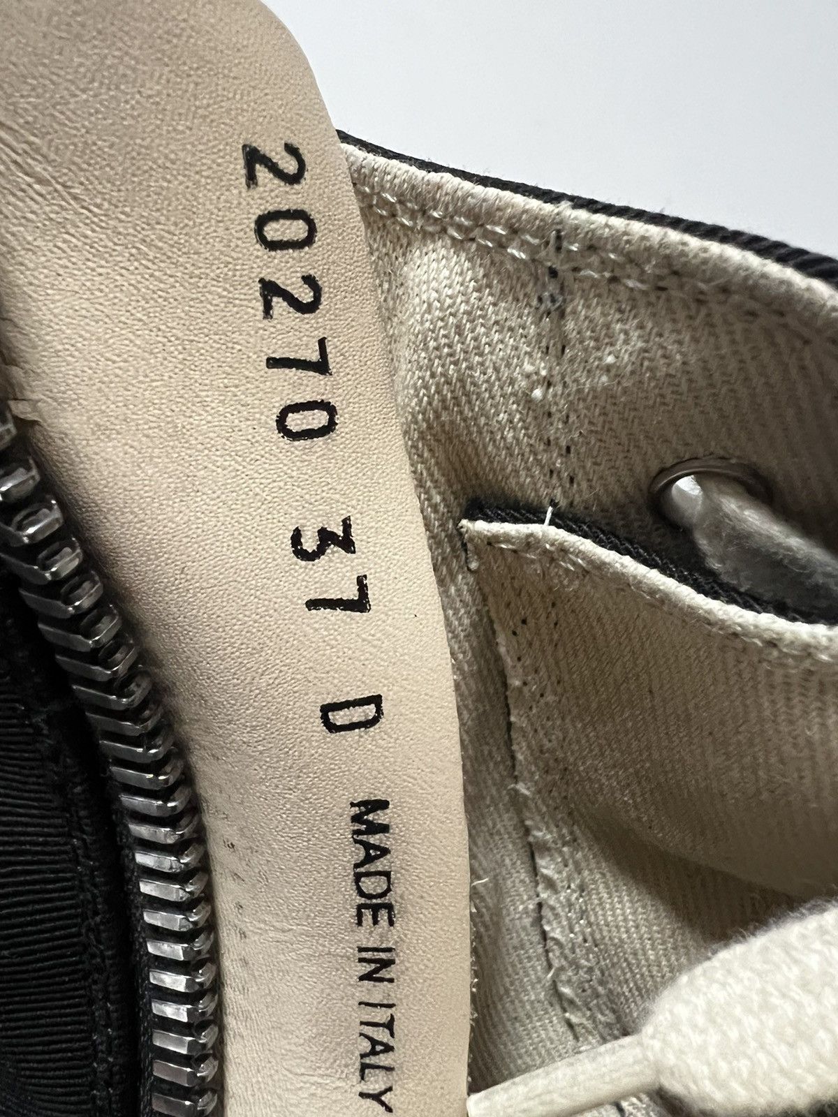 Rick Owens Drkshdw Rick owens ramones high top sneakers sz 37 Size US 7 / IT 37 - 10 Thumbnail