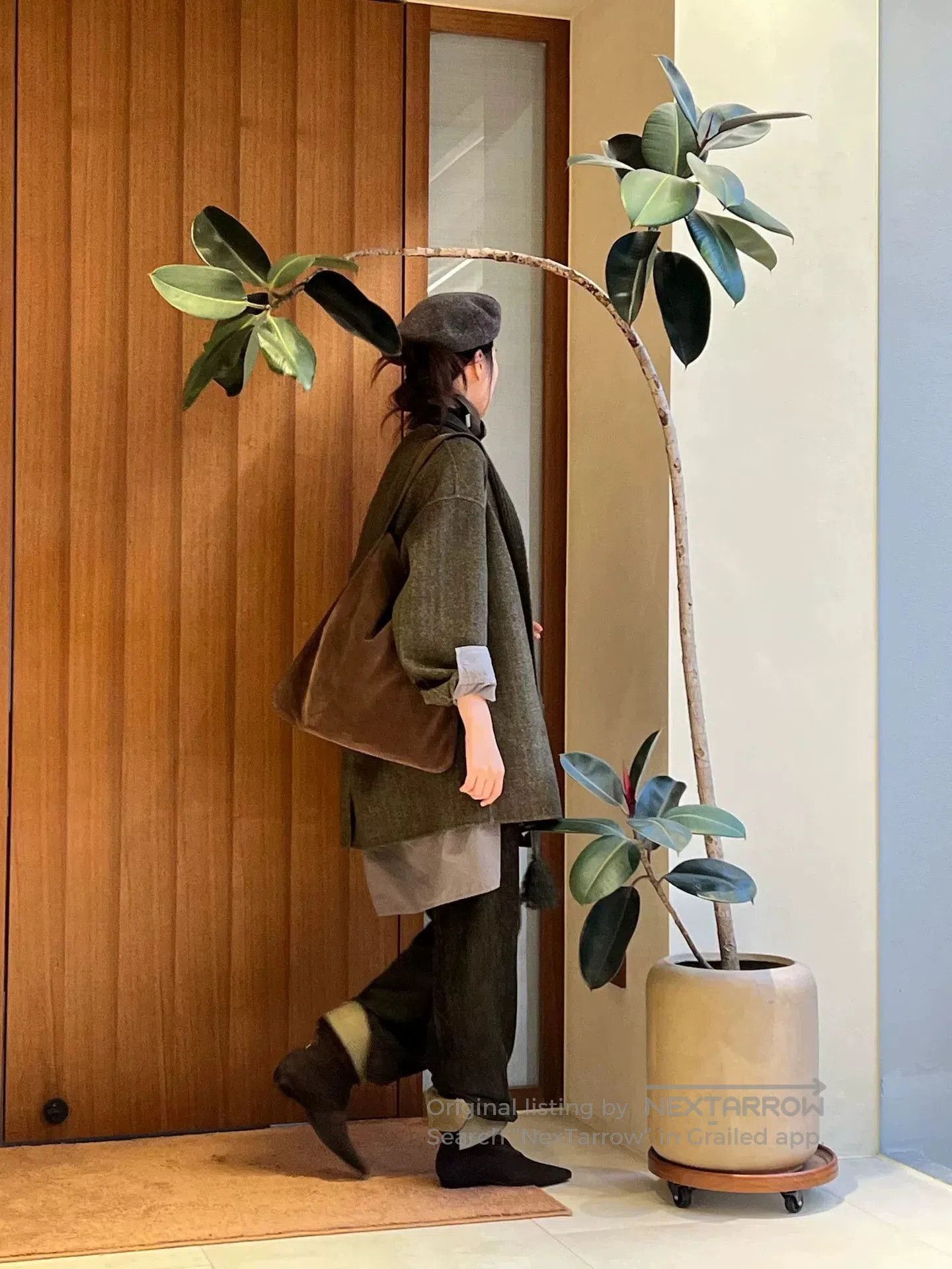 Other olive green wool double-sided coat. Size US M / EU 48-50 / 2 - 5 Thumbnail