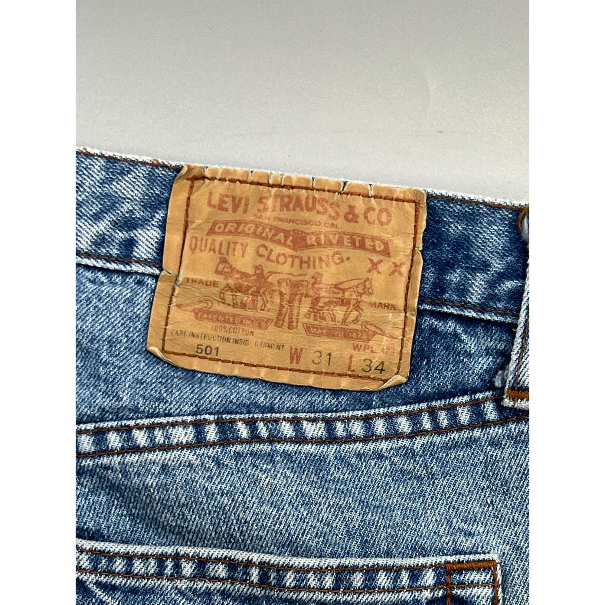 Levi's Levi’s 501 Made in USA Denim Jeans Pants (Y0912) Size US 31 - 13 Thumbnail