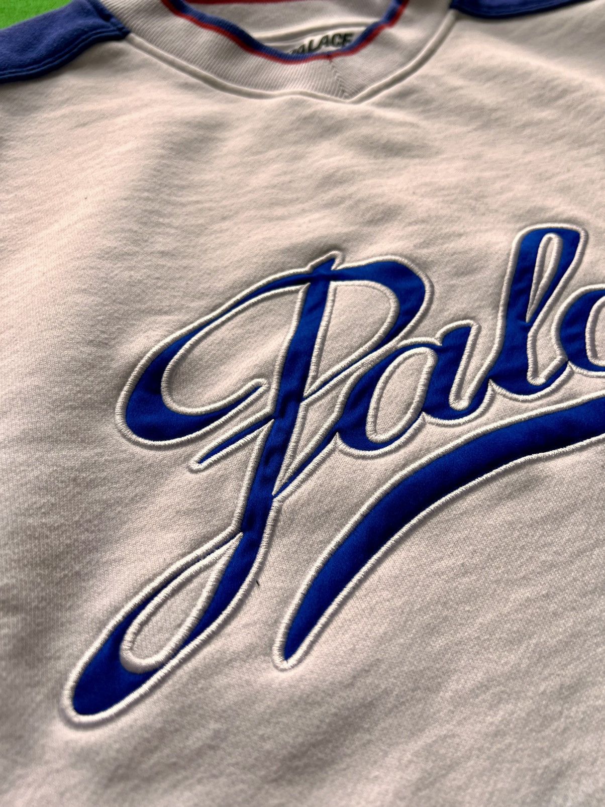 Palace L Palace Skateboards Star Script Crewneck Sweatshirt uk usa Size US L / EU 52-54 / 3 - 5 Thumbnail