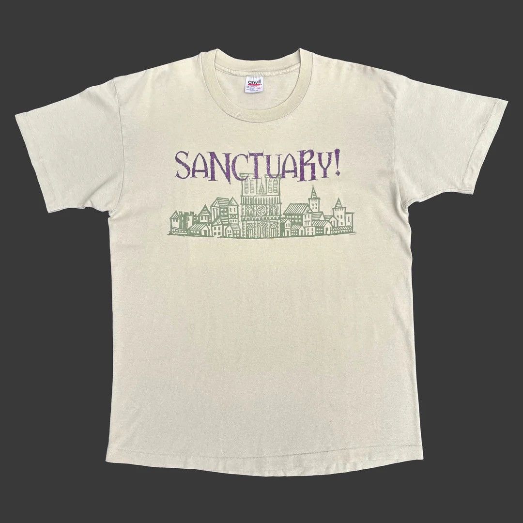 Anvil The Hunchback of Notre Dame 1996 Disney Cast Crew T-Shirt Size US XL / EU 56 / 4 - 1 Thumbnail