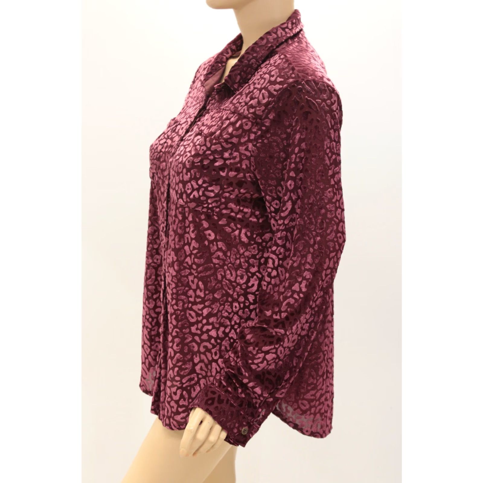 Velvet Umgee Velvet Burnout Top Leopard Print 2XL Button Up Long Sleeve Wine Mob Wife Size XXL / US 16-18 / IT 52-54 - 2 Thumbnail