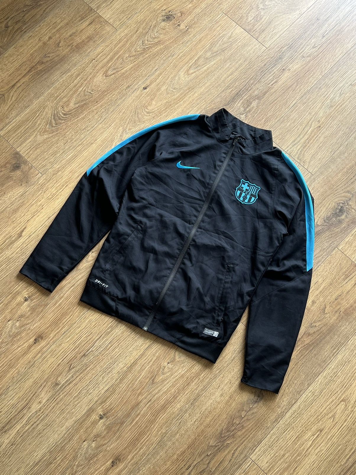 Nike Barcelona Nike 2015/16 N98 Track Jacket blokecore zip FC Size US S / EU 44-46 / 1 - 2 Thumbnail