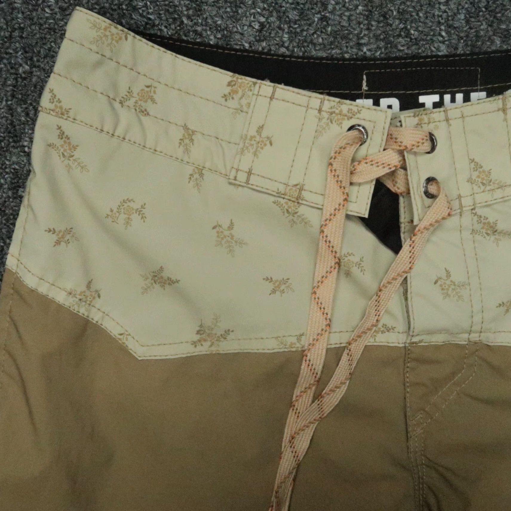 Howler Brothers Howler Brothers Board Shorts Mens 28 Brown Tan Los Vaqueros Swim Hybrid Pattern Colorblock Size US 28 / EU 44 - 2 Thumbnail