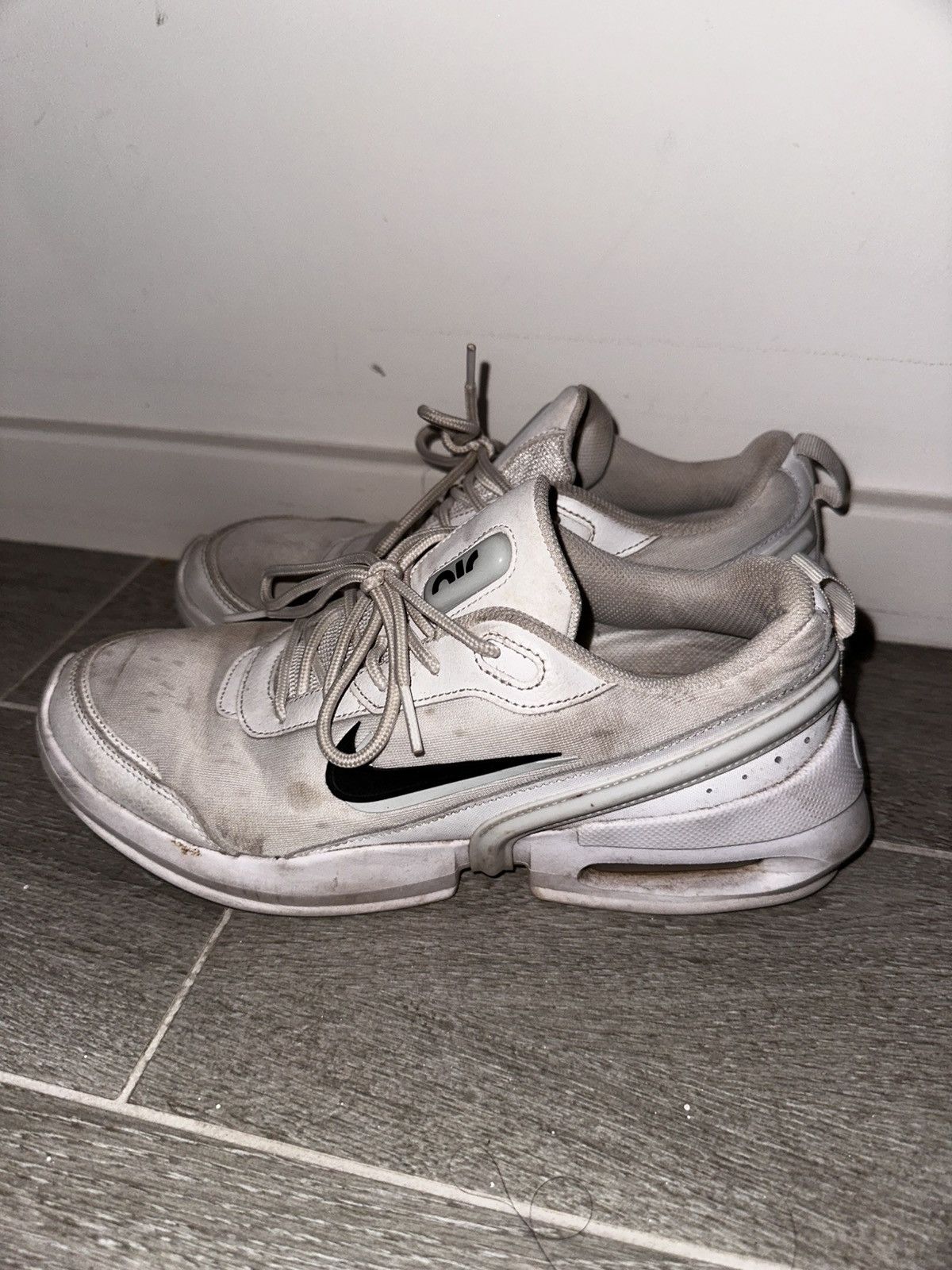 Nike Nike Air Max Siren | Discontinued Women’s Sneakers Size US 10 / IT 40 - 8 Thumbnail