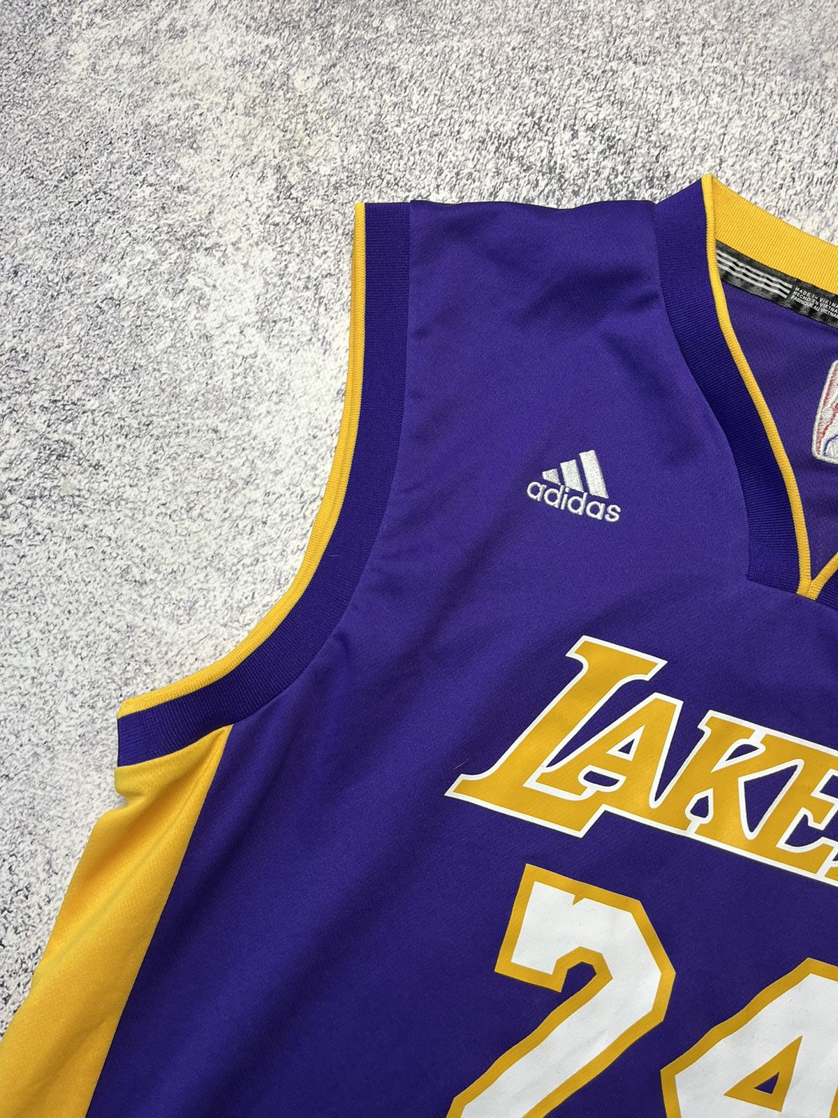 Adidas Adidas Los Angeles Lakers Mens Kobe Bryant Basketball Jersey Size US M / EU 48-50 / 2 - 8 Thumbnail