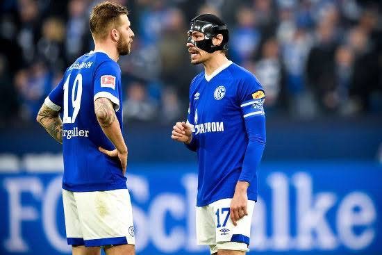 Umbro FC Schalke 04 Home Jersey Umbro #19 Burgstaller Bundesliga Size US L / EU 52-54 / 3 - 12 Thumbnail