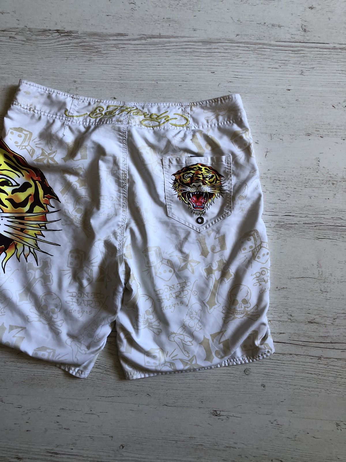 Ed Hardy × Vintage Shorts Ed hardy Size US 38 / EU 54 - 8 Thumbnail