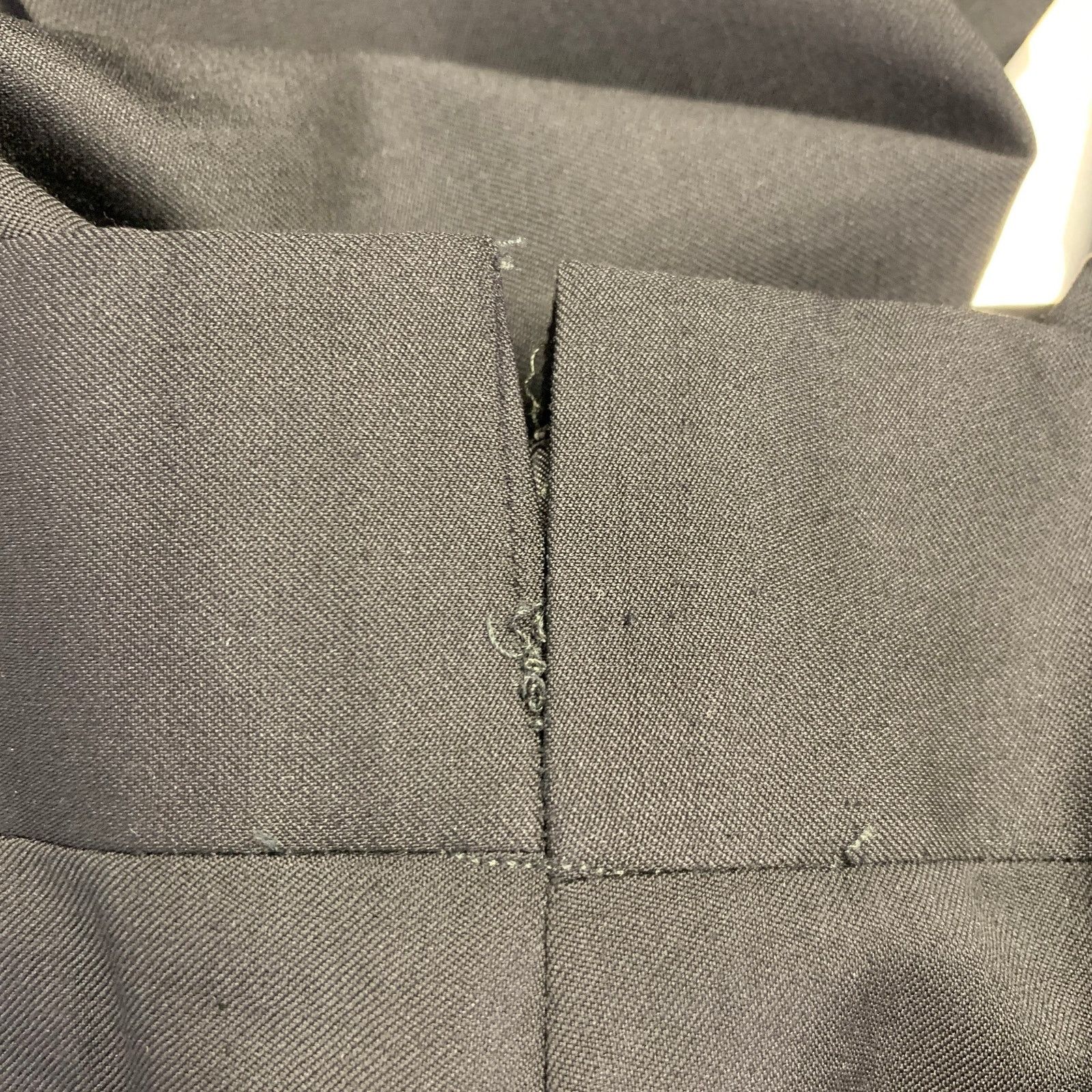 Armani Collezioni ARMANI COLLEZIONI Size 33 Black Flat Front Dress Pants Size US 33 - 3 Thumbnail