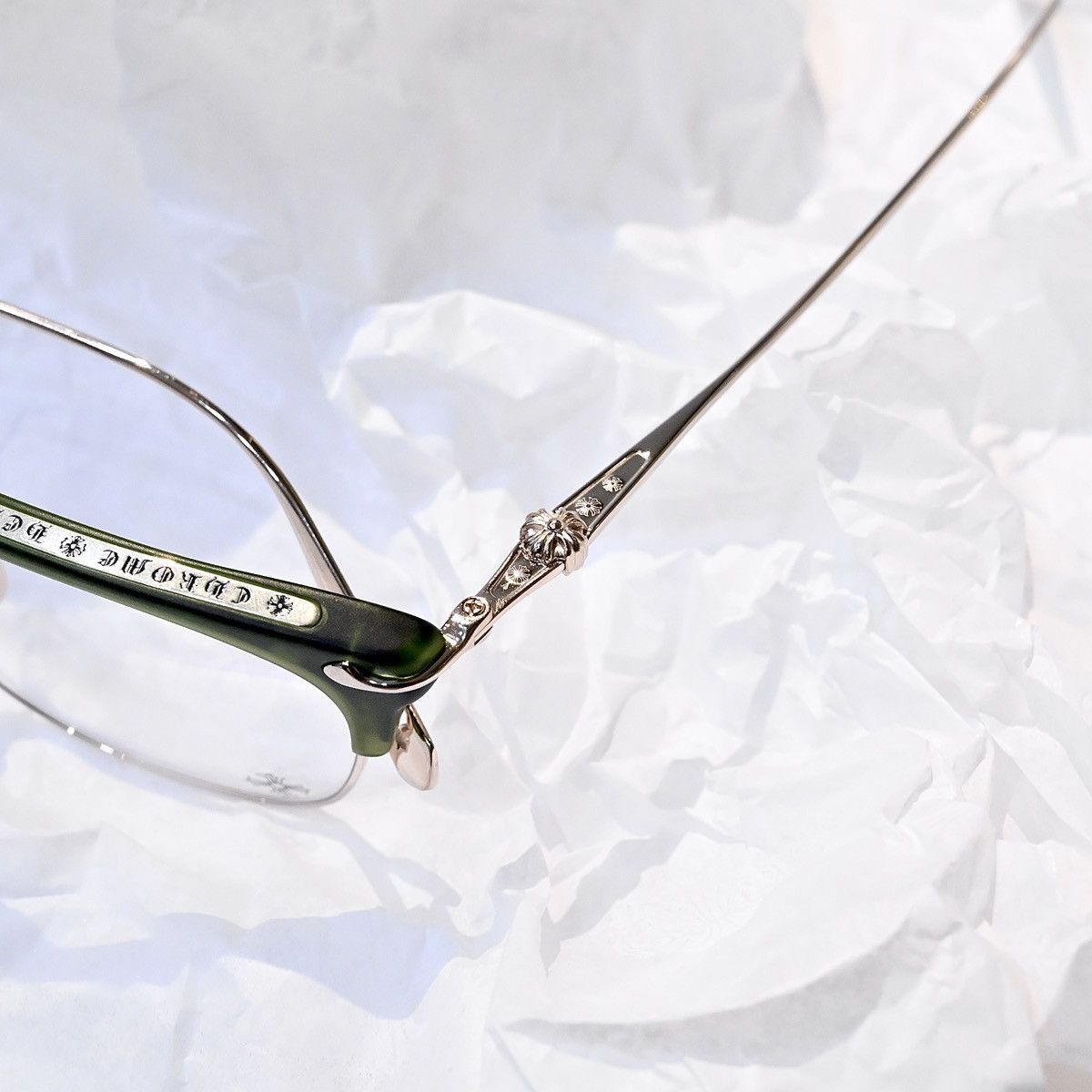 Chrome Hearts CHROME HEARTS SLUNTRADICTION MATTE DARK OLIVE/ GOLD PLATED GLASSES GLASSES Size ONE SIZE - 3 Thumbnail
