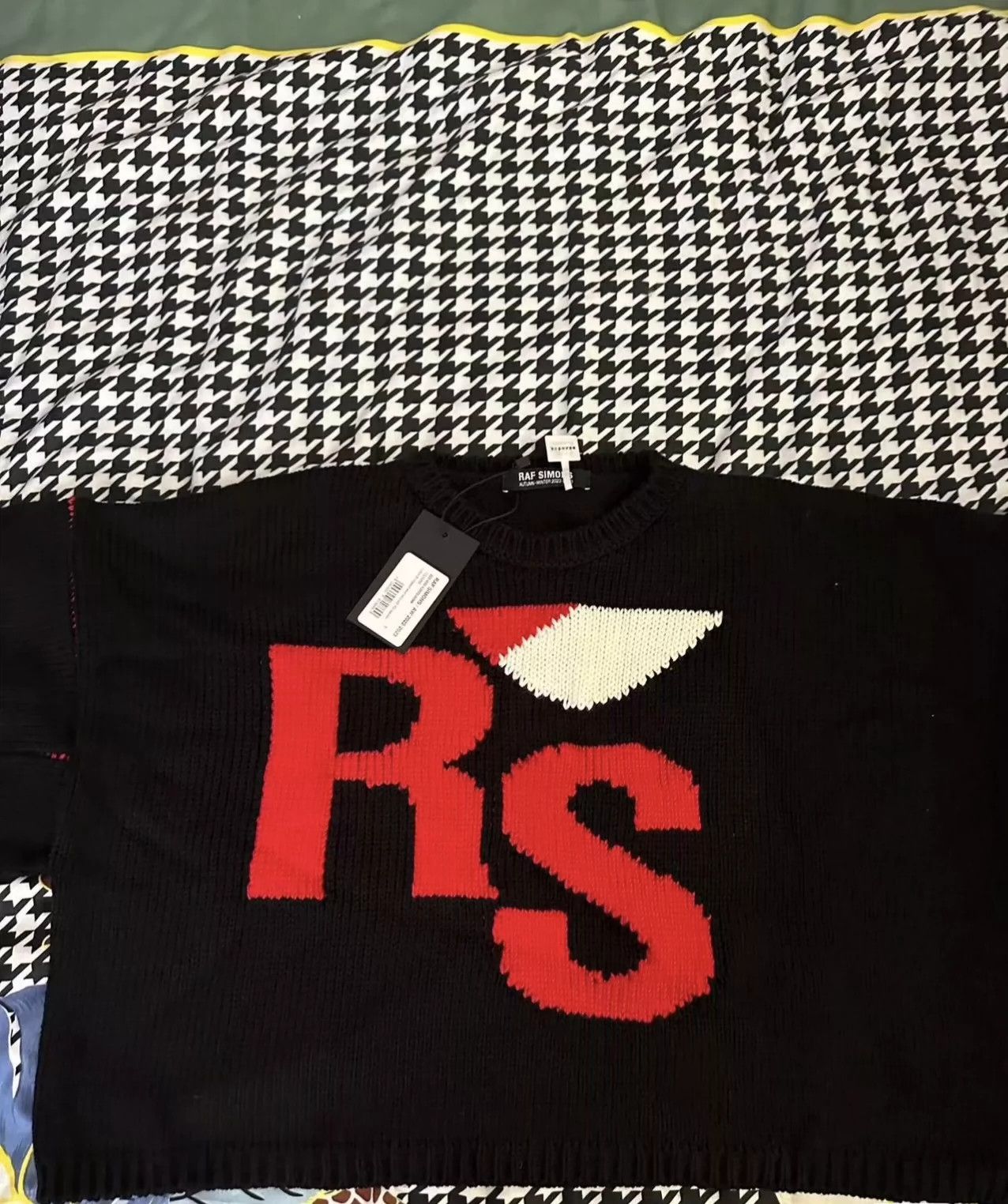 Raf Simons Raf Simons 22fw fashion show sweater -DMC Size US S / EU 44-46 / 1 - 1 Thumbnail
