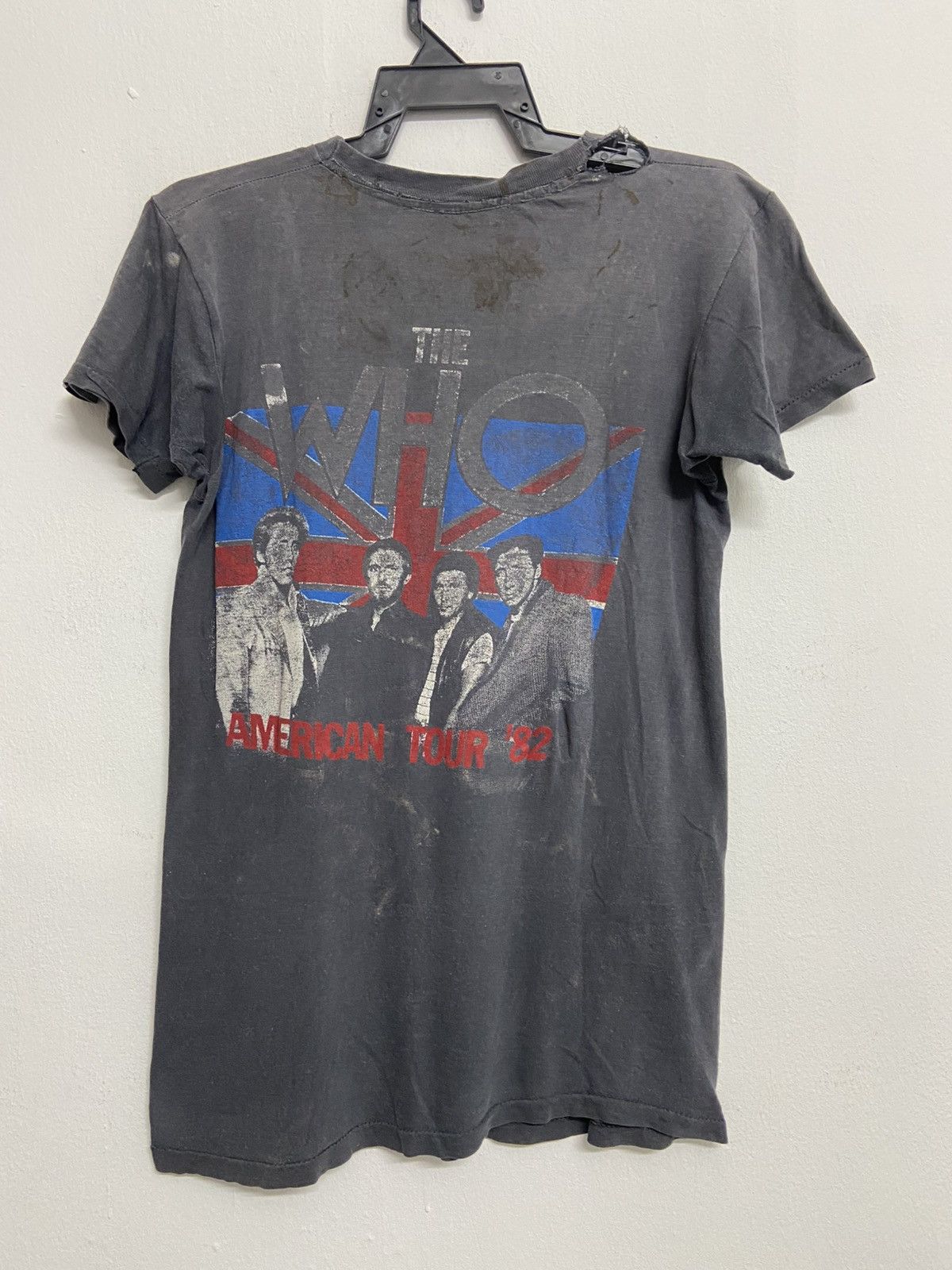 Band Tees Vintage 1982 The Who American Tour Sun Faded Tee Size US S / EU 44-46 / 1 - 2 Thumbnail