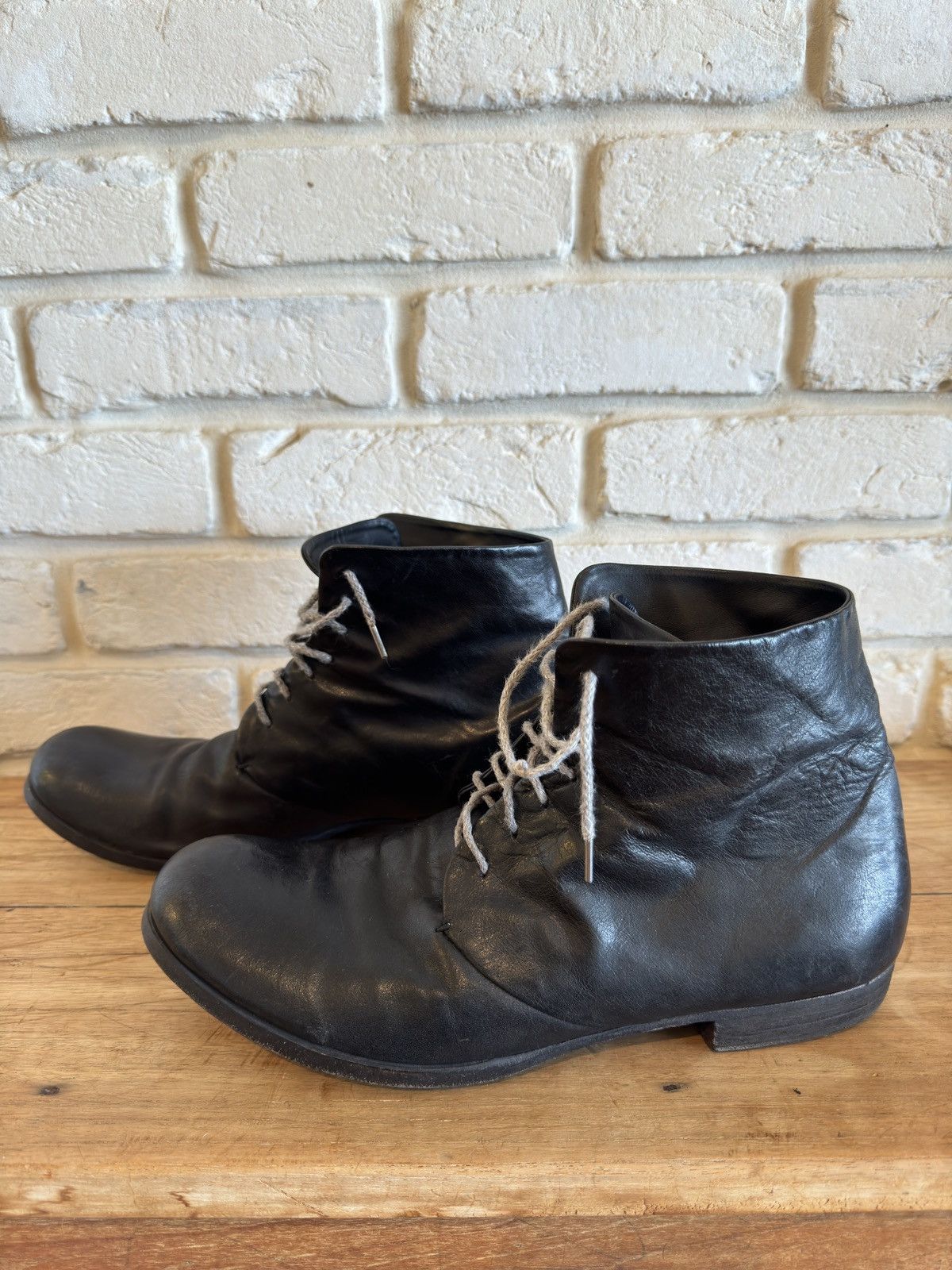 A1923 A1923 - A DICIANNOVEVENTITRE KANGAROO ANKLE BOOT Size US 9 / EU 42 - 1 Thumbnail