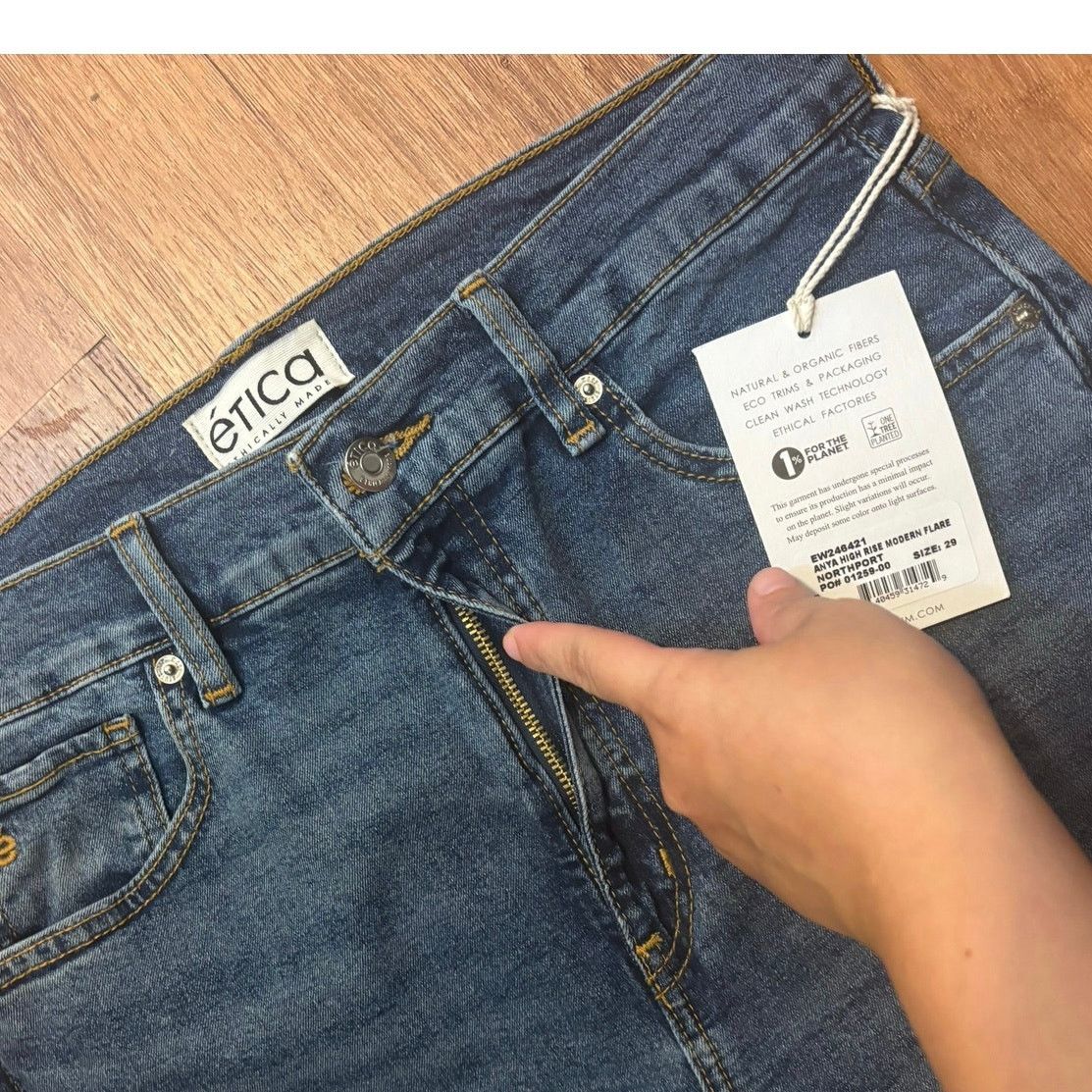ETICA NWT Etica Anya High Waist Crop Flare Jeans Northport Size 29 Size 29" - 5 Thumbnail