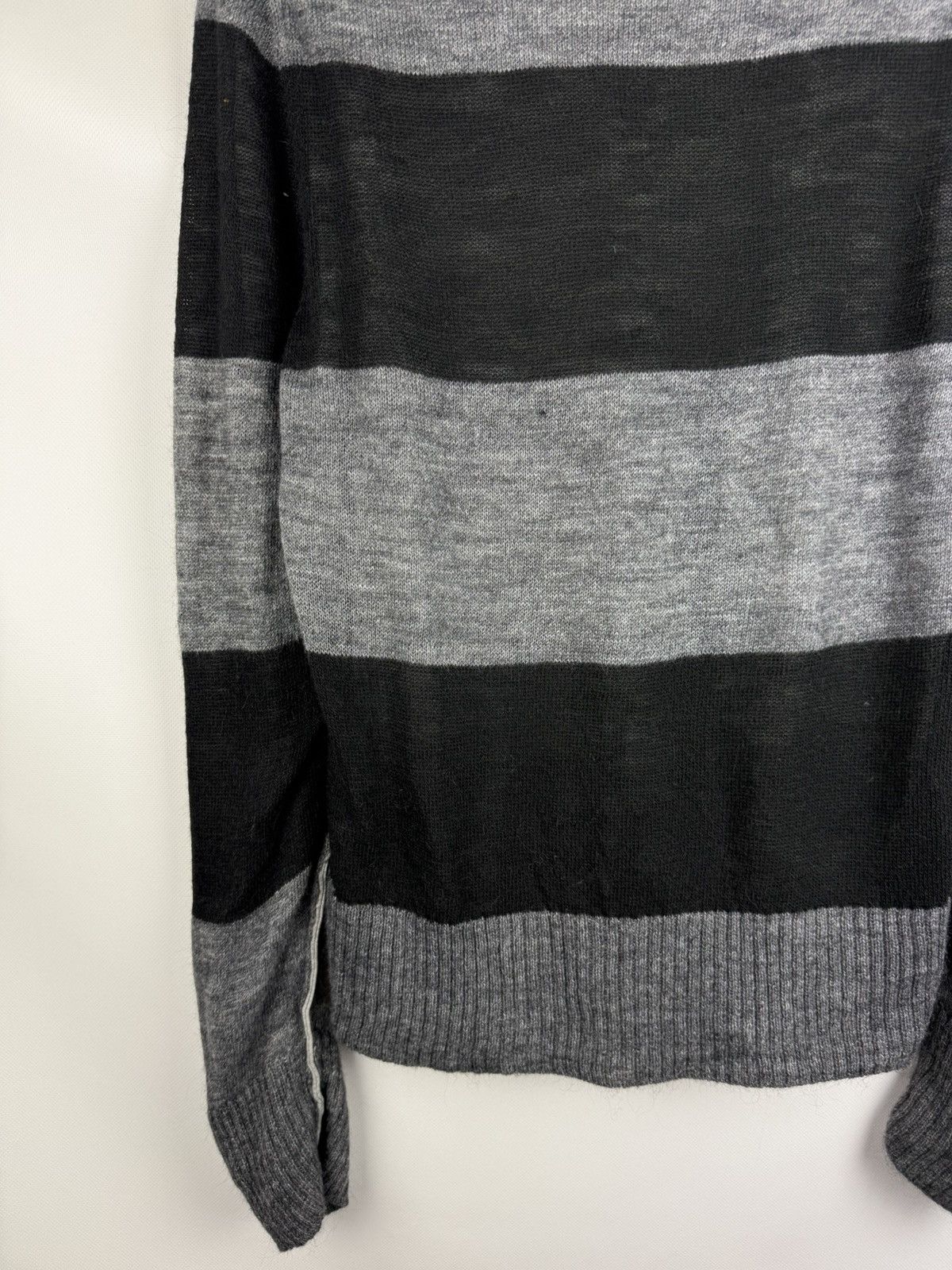 Dolce & Gabbana Dolce & Gabbana Avant-garde Striped Wool Sweater Pullover Size US M / EU 48-50 / 2 - 19 Thumbnail