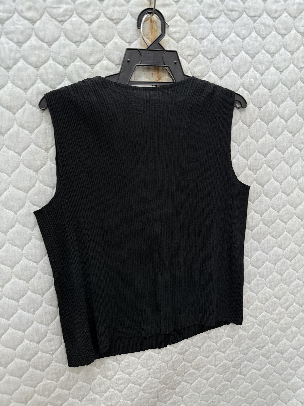 Issey Miyake 🔥🔥🔥ARCHIVE ISSEY MIYAKE BUTTON UP SLEEVELESS Size M / US 6-8 / IT 42-44 - 6 Thumbnail