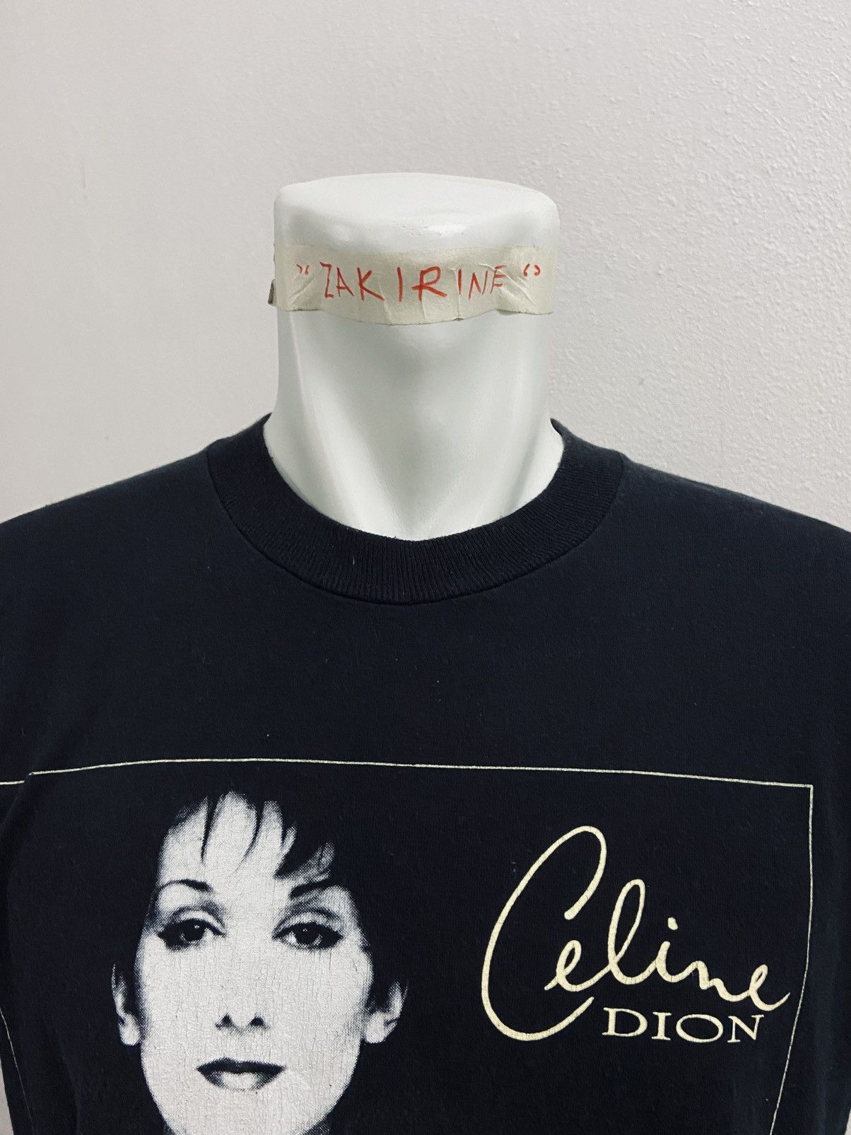 Other VINTAGE 90's CELINE DION TEE Size US L / EU 52-54 / 3 - 9 Thumbnail