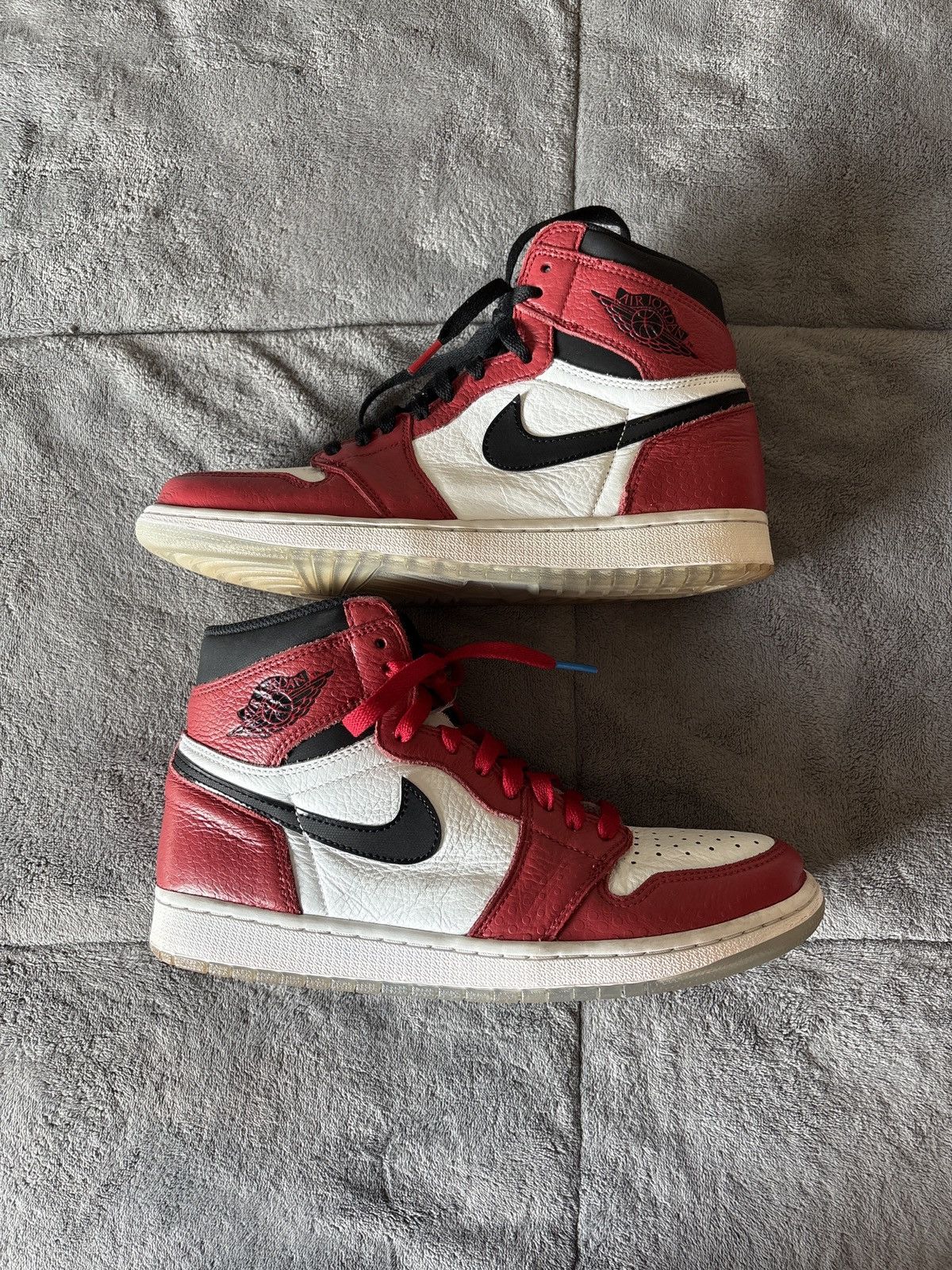 Jordan Brand Nike Air Jordan 1 Retro High OG ‘Spider Man’ Origin Story Size US 9.5 / EU 42-43 - 2 Thumbnail