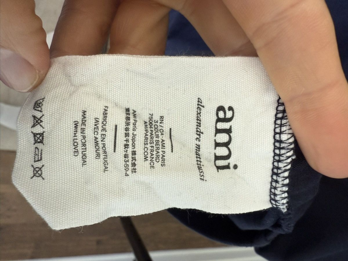 AMI AMI SSENSE Exclusive Navy Embroidered T-Shirt Size US M / EU 48-50 / 2 - 6 Thumbnail