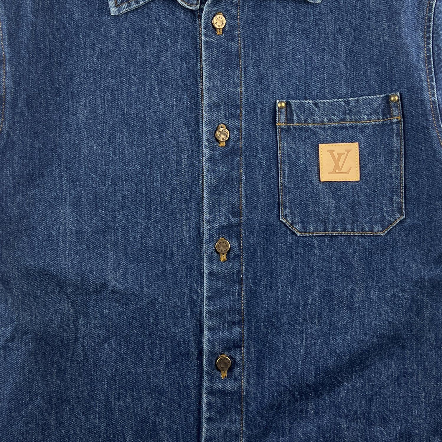 Louis Vuitton Louis Vuitton SS25 Runway Staff Uniform Denim Shirt Size US M / EU 48-50 / 2 - 5 Thumbnail