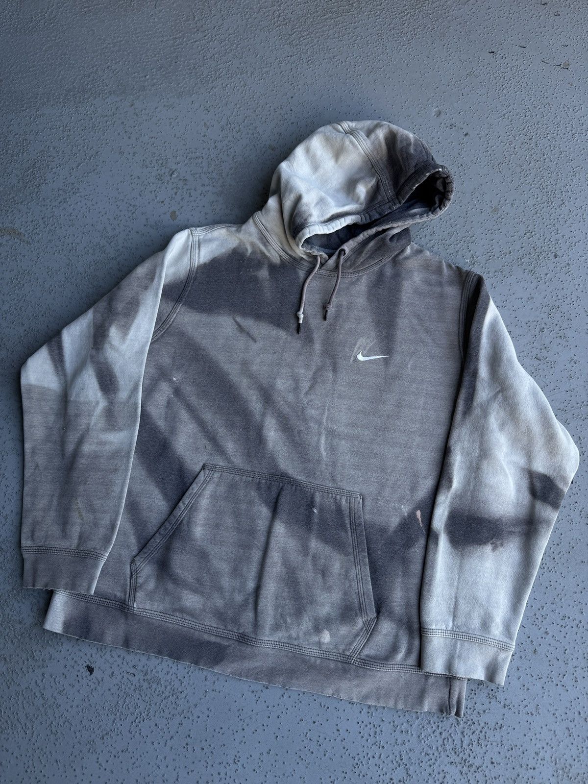 Nike Thrashed Sun Faded Nike Hoodie Distressed Erd grunge y2k tag Size US XL / EU 56 / 4 - 15 Thumbnail