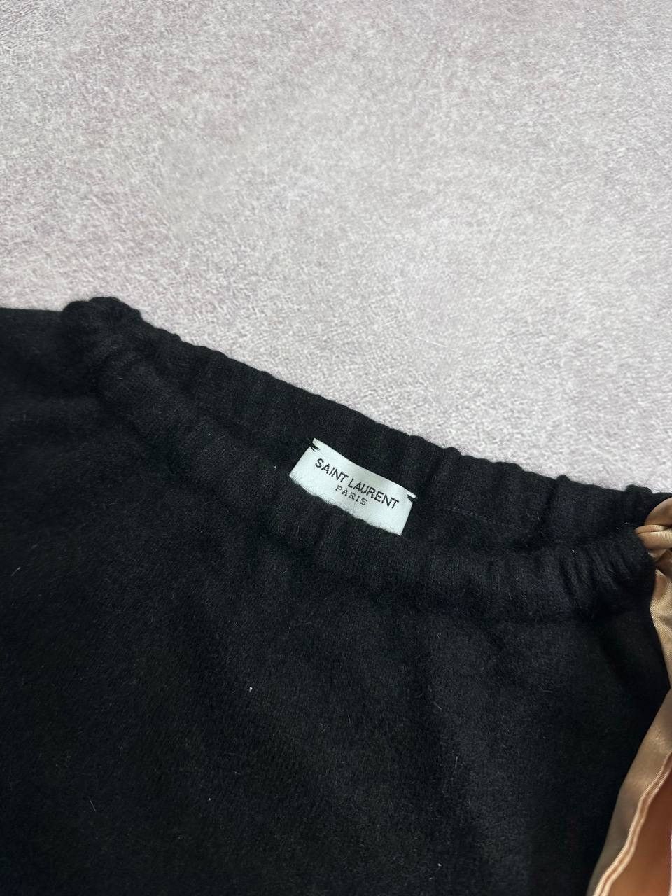 Saint Laurent Paris Vintage Saint Laurent Womans Archival Sweater Rare M Size US M / EU 48-50 / 2 - 3 Thumbnail