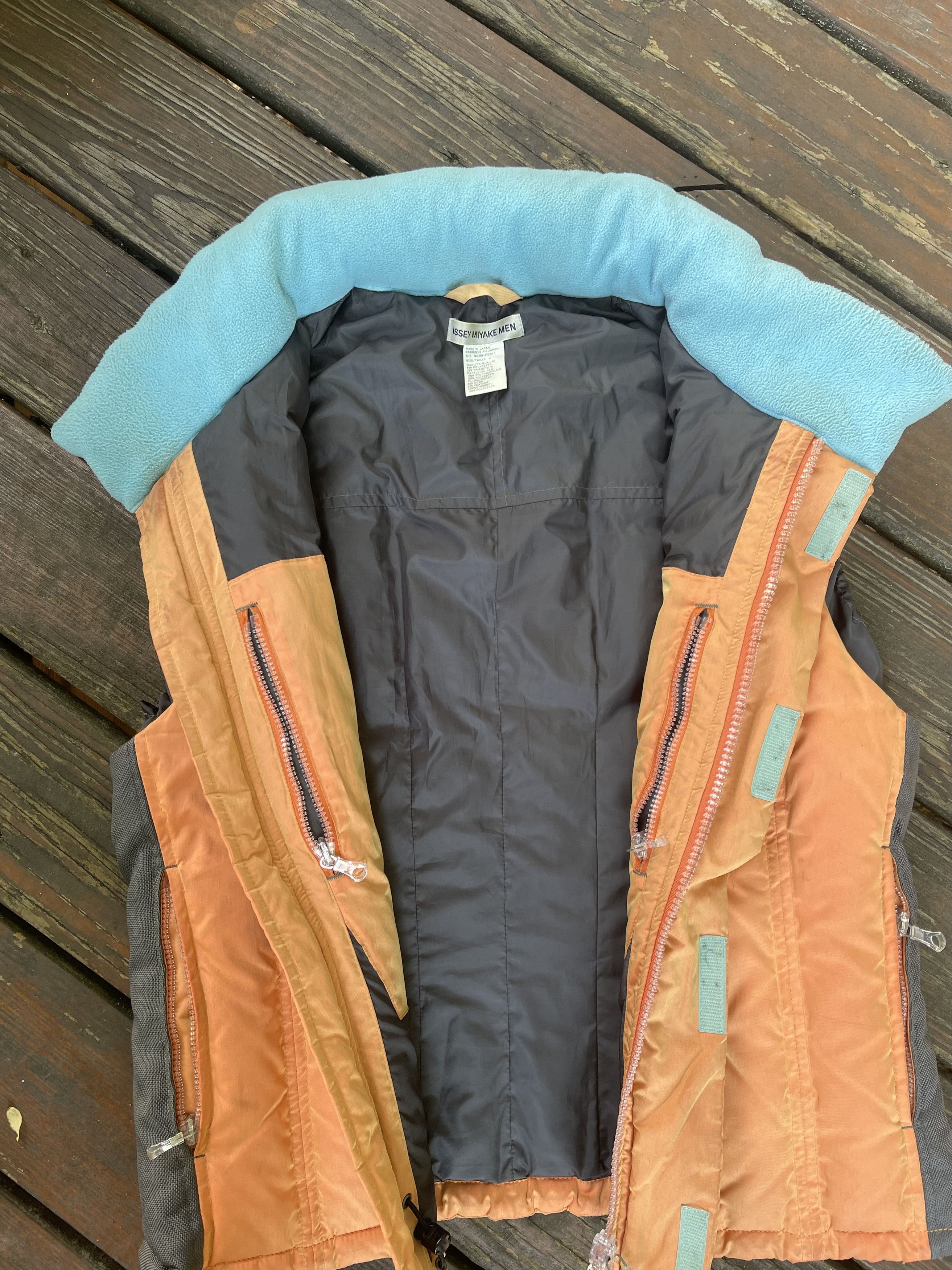 Issey Miyake Issey Miyake Technical Down Vest - A/W 2000 AW00 AW2000 Size US XL / EU 56 / 4 - 4 Thumbnail