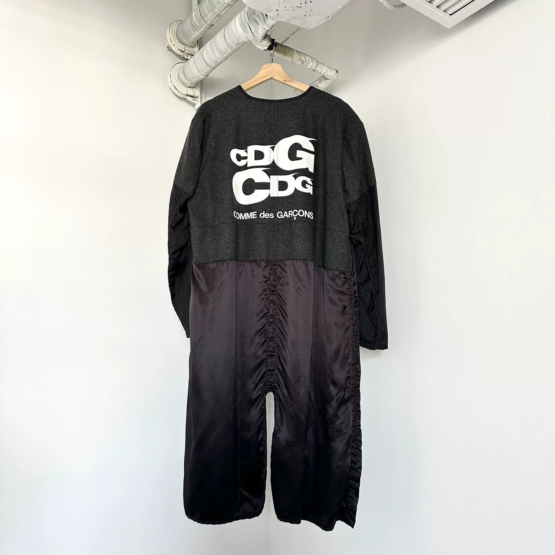 Comme des Garcons CDG Collarless Printed Tailcoat Trench Size US M / EU 48-50 / 2 - 1 Thumbnail
