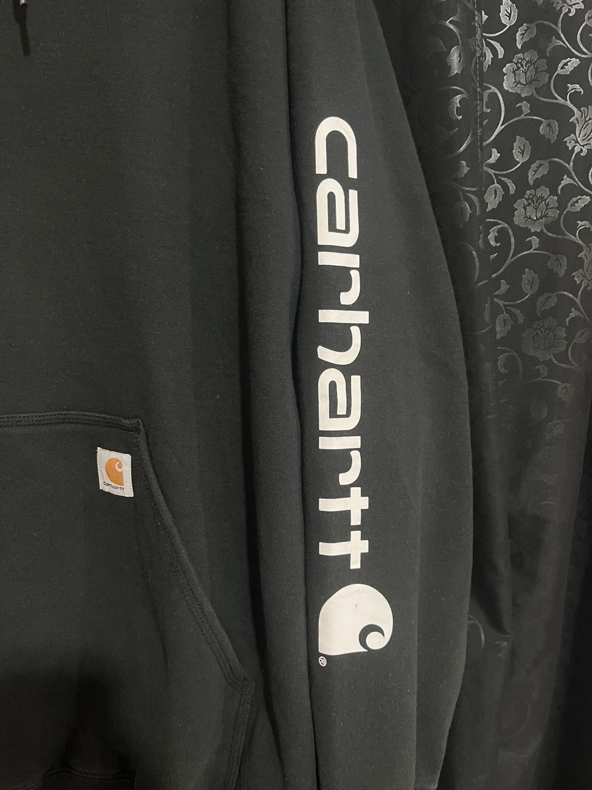 Carhartt Carhartt K288 Logo Sleeve Graphic Black Hoodie Spellout - XL Size US XL / EU 56 / 4 - 2 Thumbnail