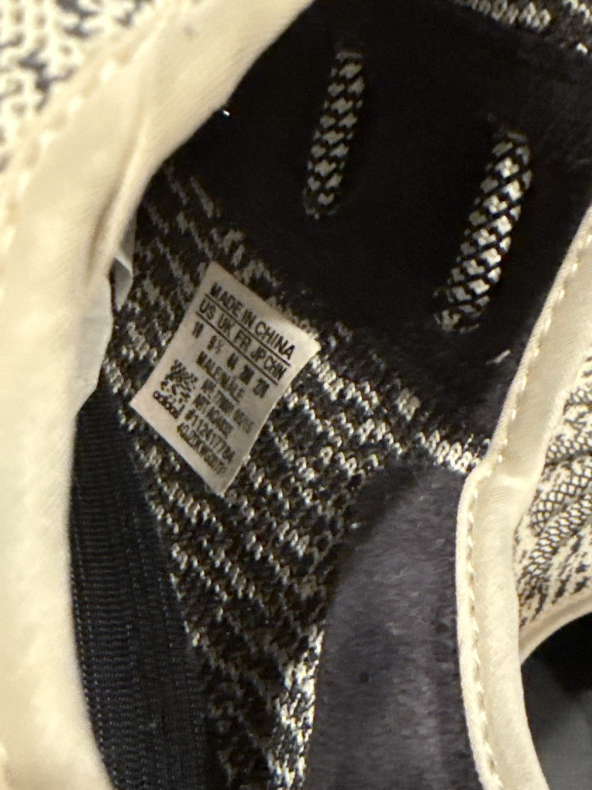 Adidas Adidas Yeezy Boost 350 Turtle Dove 2015 Size US 10 / EU 43 - 11 Thumbnail