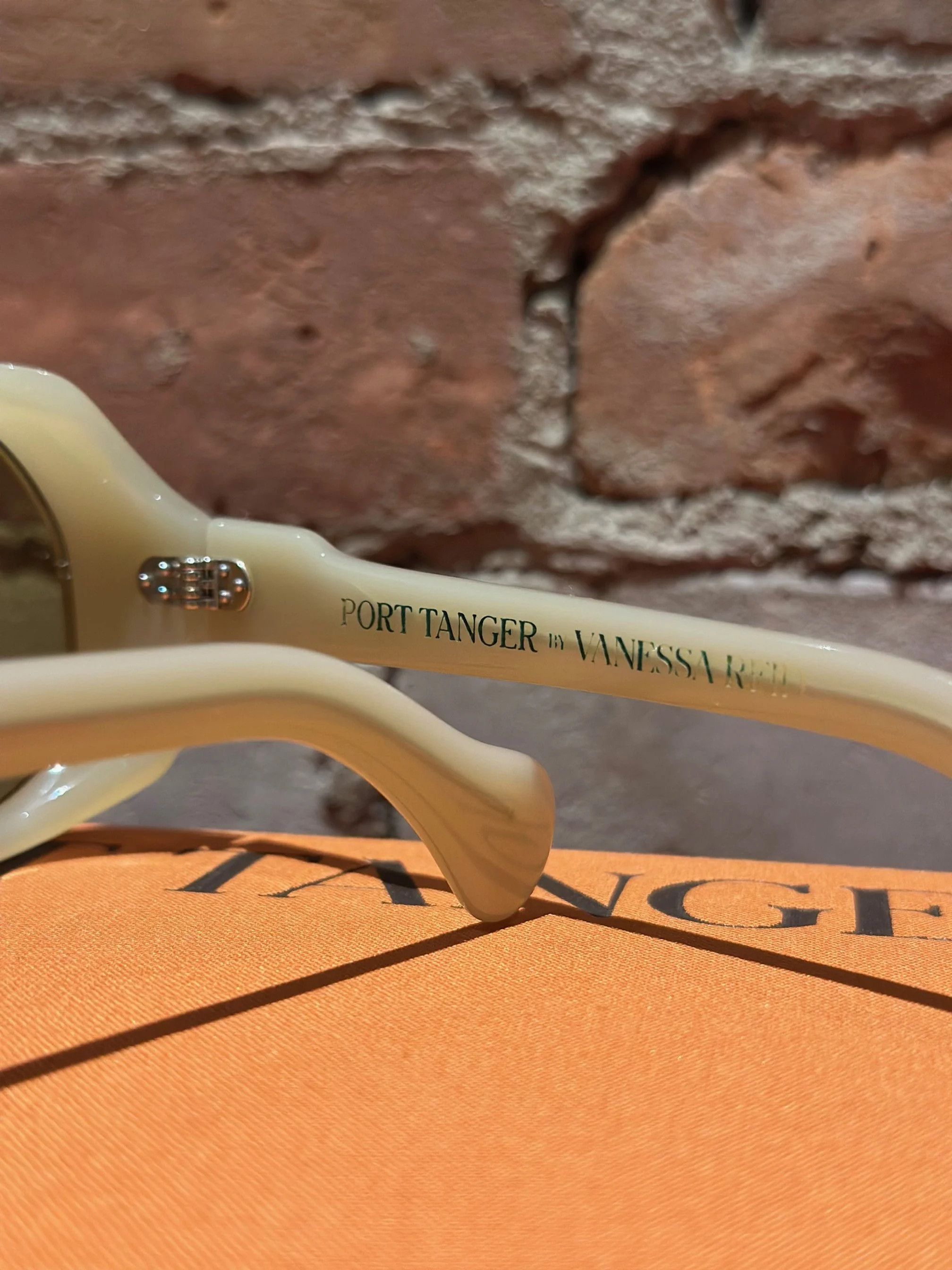 Port Tanger Port Tanger × Vanessa Reid KUKY Sunglasses — Kaolin frame Size ONE SIZE - 4 Thumbnail