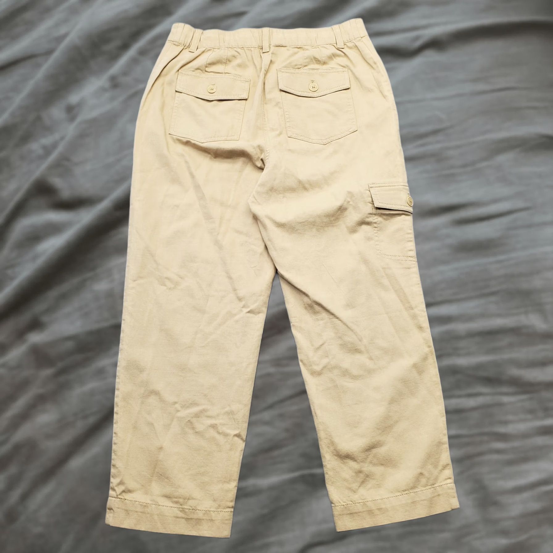 Talbots Talbots Cargo Pants Womens 8 Tan Straight Fit Utility Pocket Elastic Waistband Size 30" / US 8 / IT 44 - 1 Thumbnail