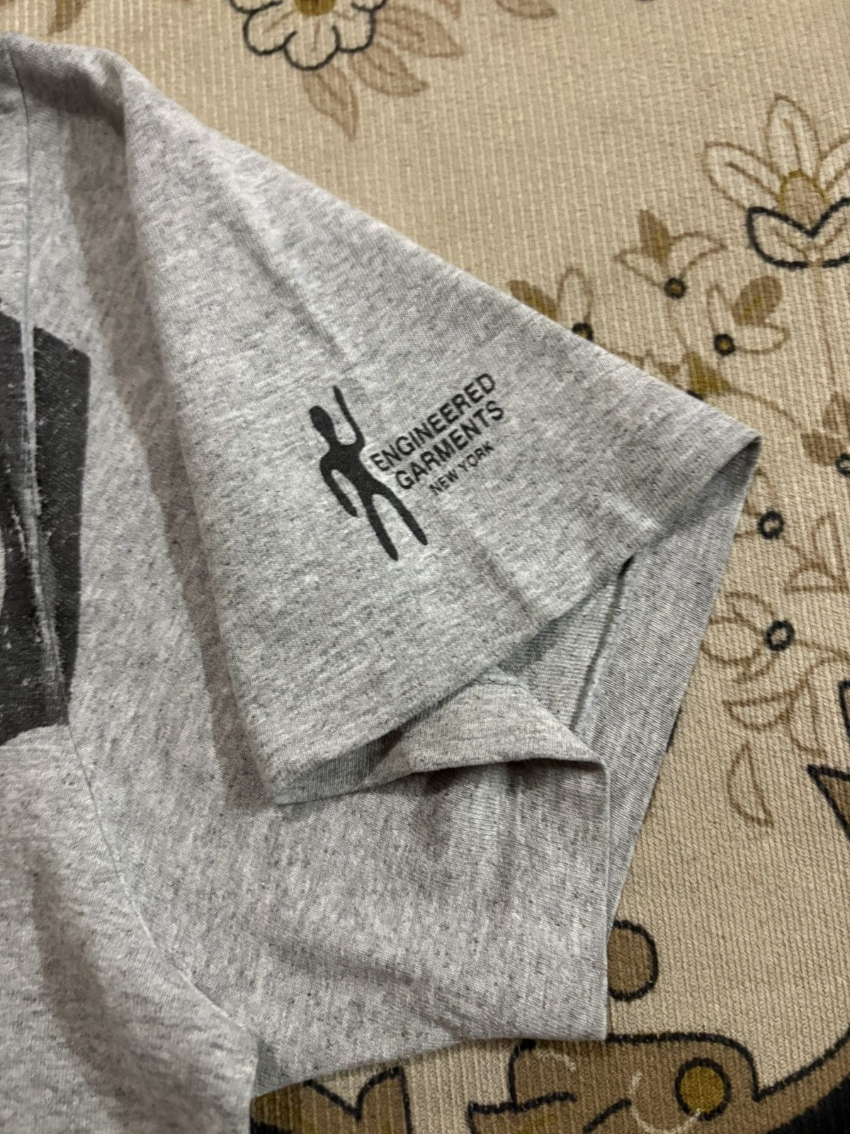 Engineered Garments Engineered Garnents Single Pocket Over Print Tee Size US M / EU 48-50 / 2 - 4 Thumbnail