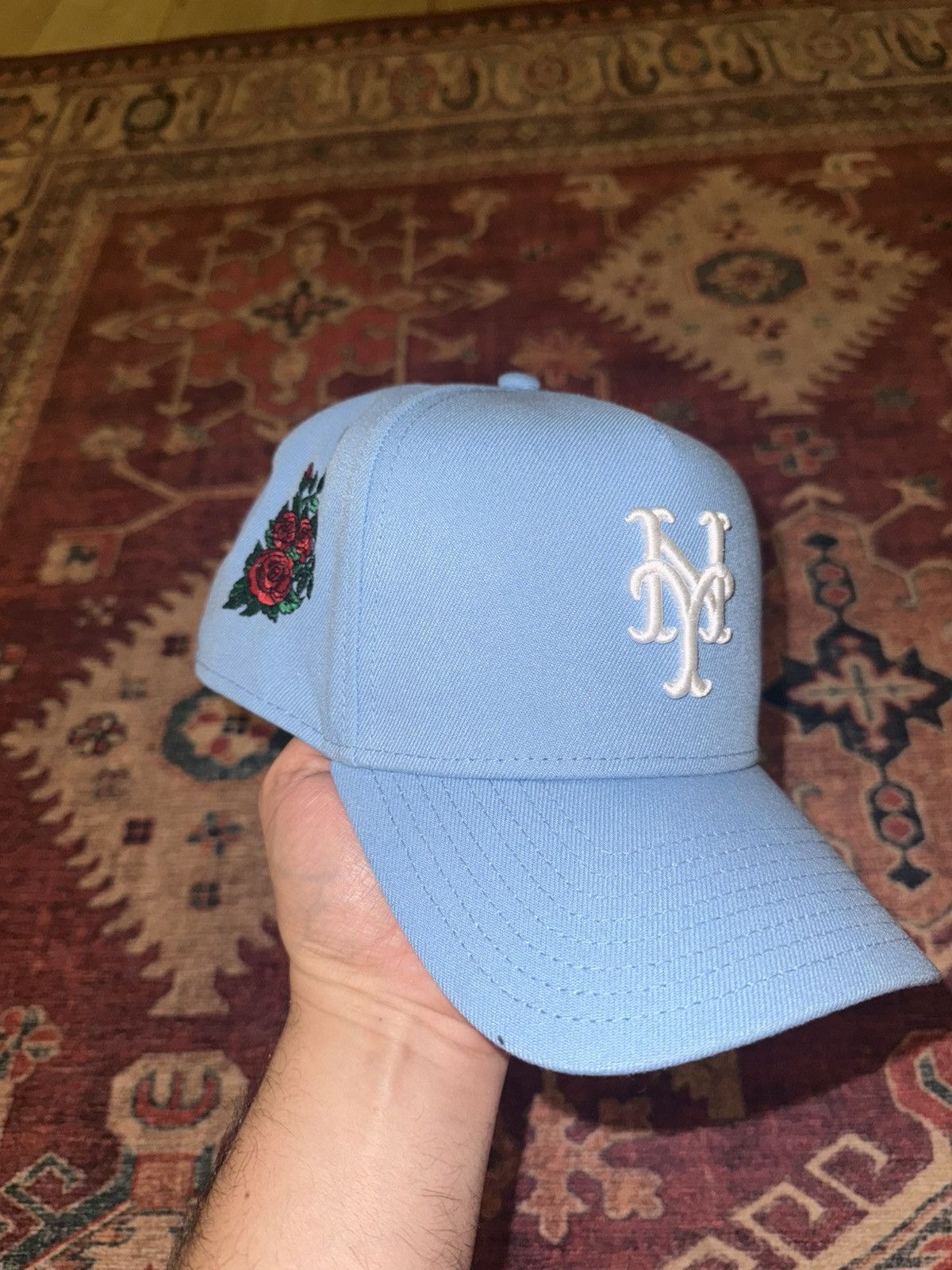New Era New Era NY Mets Custom Rose Embroidered Cap Adjustable Size Size ONE SIZE - 1 Thumbnail
