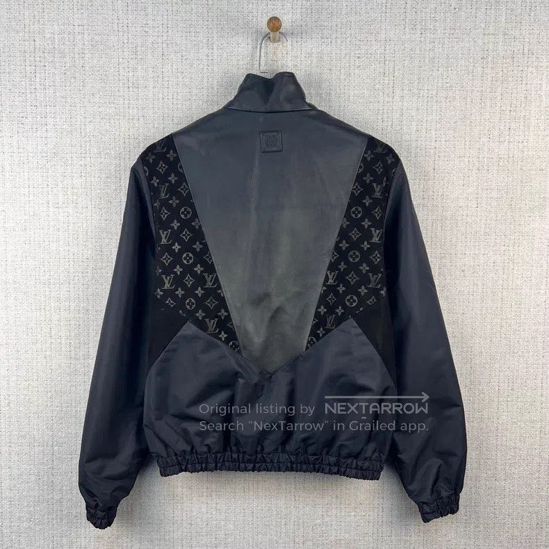 Louis Vuitton Louis Vuitton FW25 Solid Logo Embossed Inlaid Parka Jacket Size US S / EU 44-46 / 1 - 3 Thumbnail