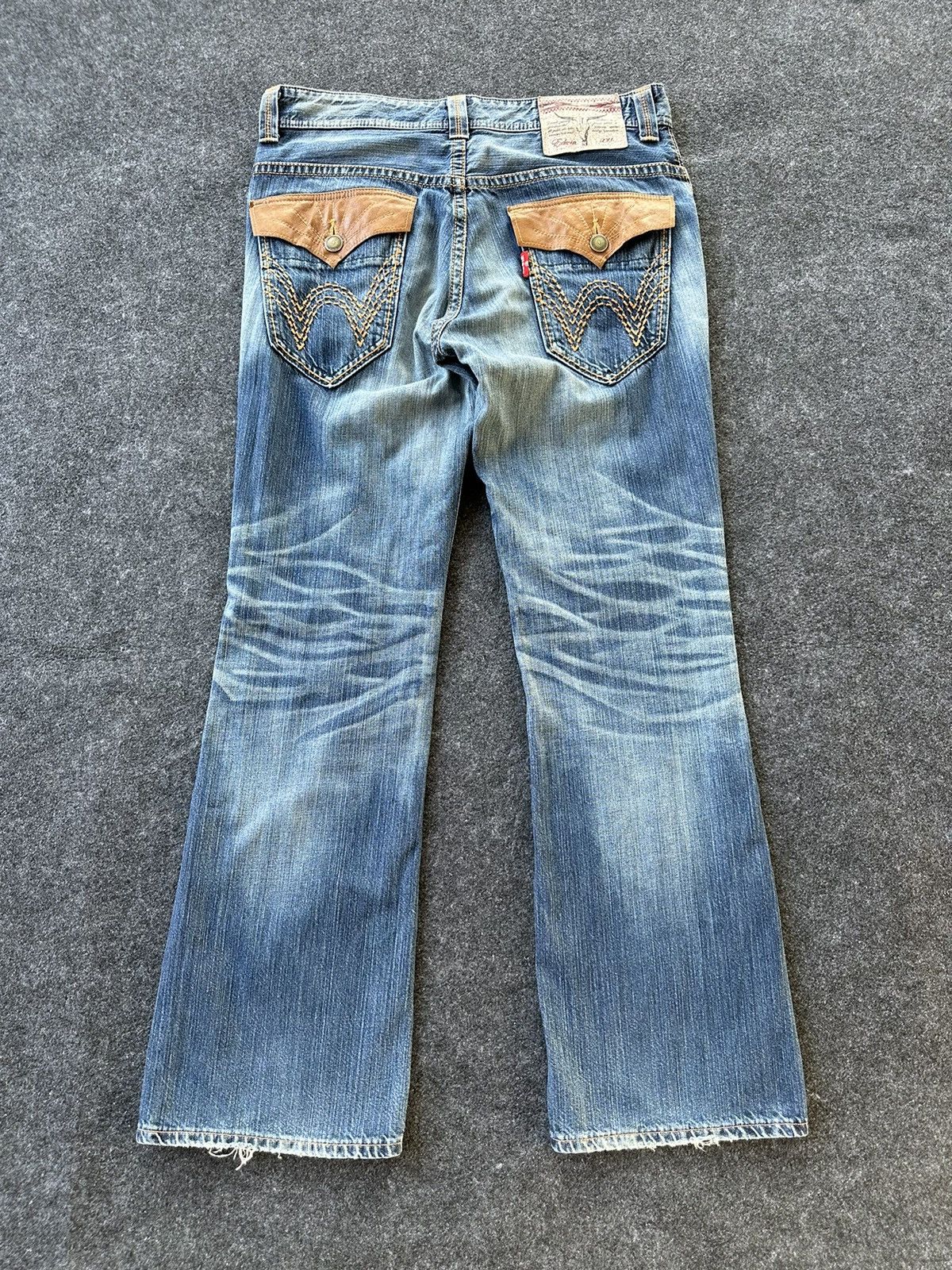Edwin Edwin Ex Vintage Buffalo Head Flare Distressed Denim F98 Size US 34 / EU 50 - 4 Thumbnail
