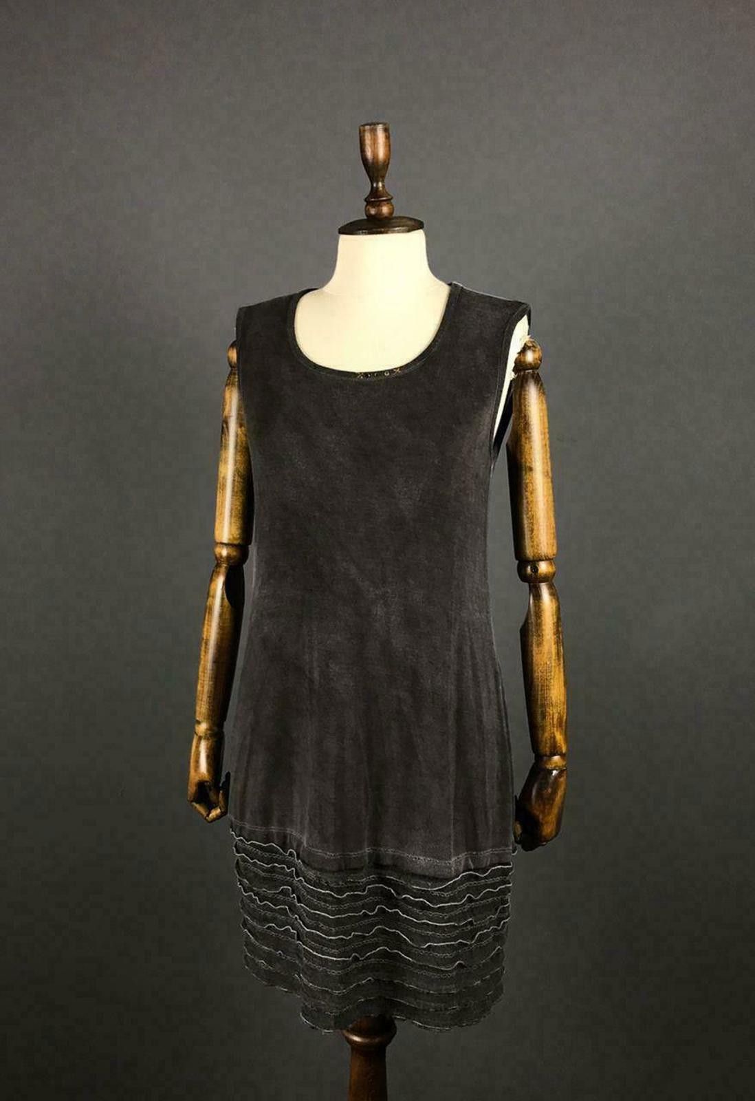 Designer Elisa Cavalleti Designer Grey Knee Dress Size M / 2 Size M / US 6-8 / IT 42-44 - 1 Thumbnail