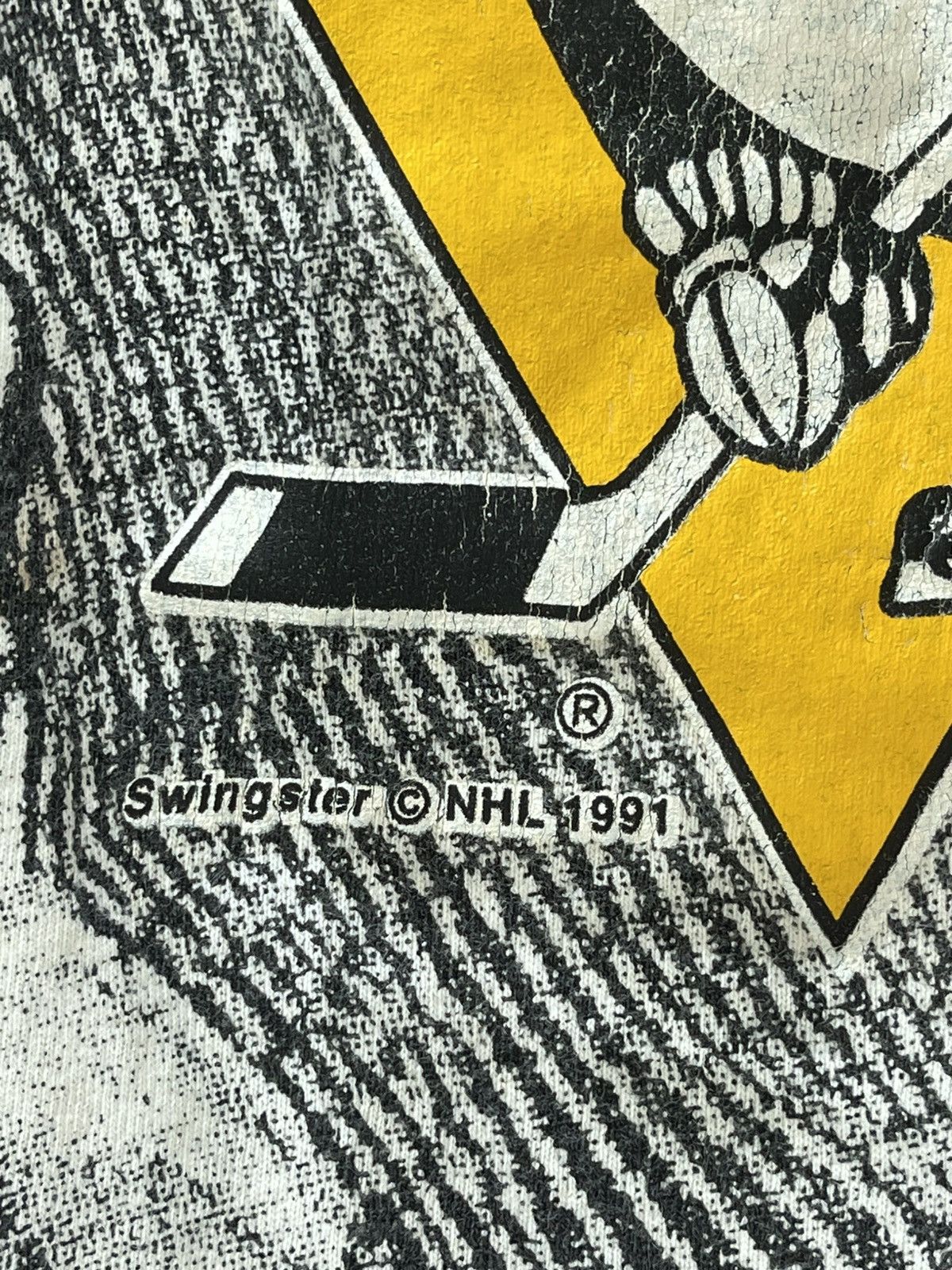 NHL Vintage 1991 Pittsburg Penguins OVP tee Size US L / EU 52-54 / 3 - 5 Thumbnail