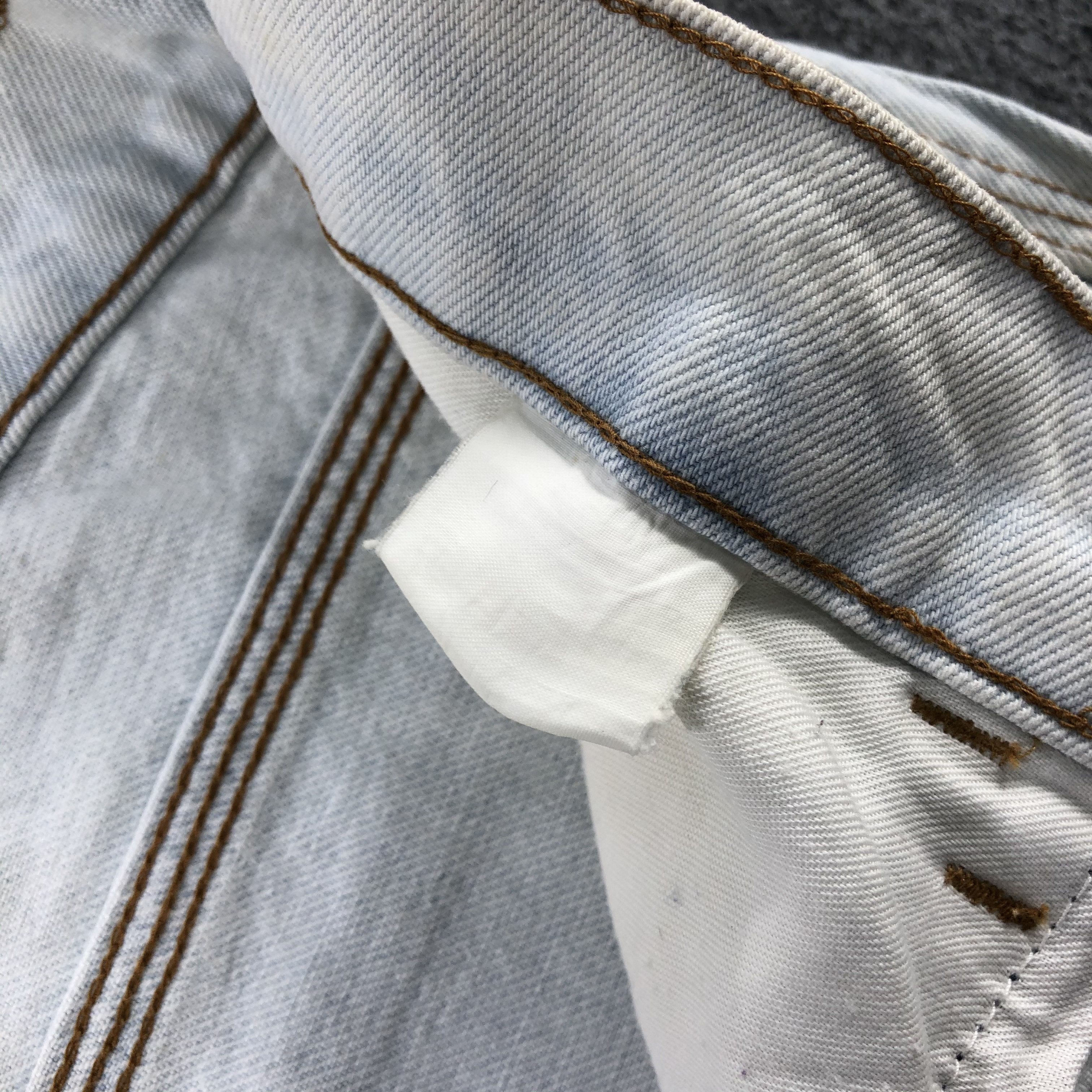 Levi's × Vintage 90s Vintage Light Wash Levis Jeans-JM2043 Size US 32 / EU 48 - 10 Thumbnail