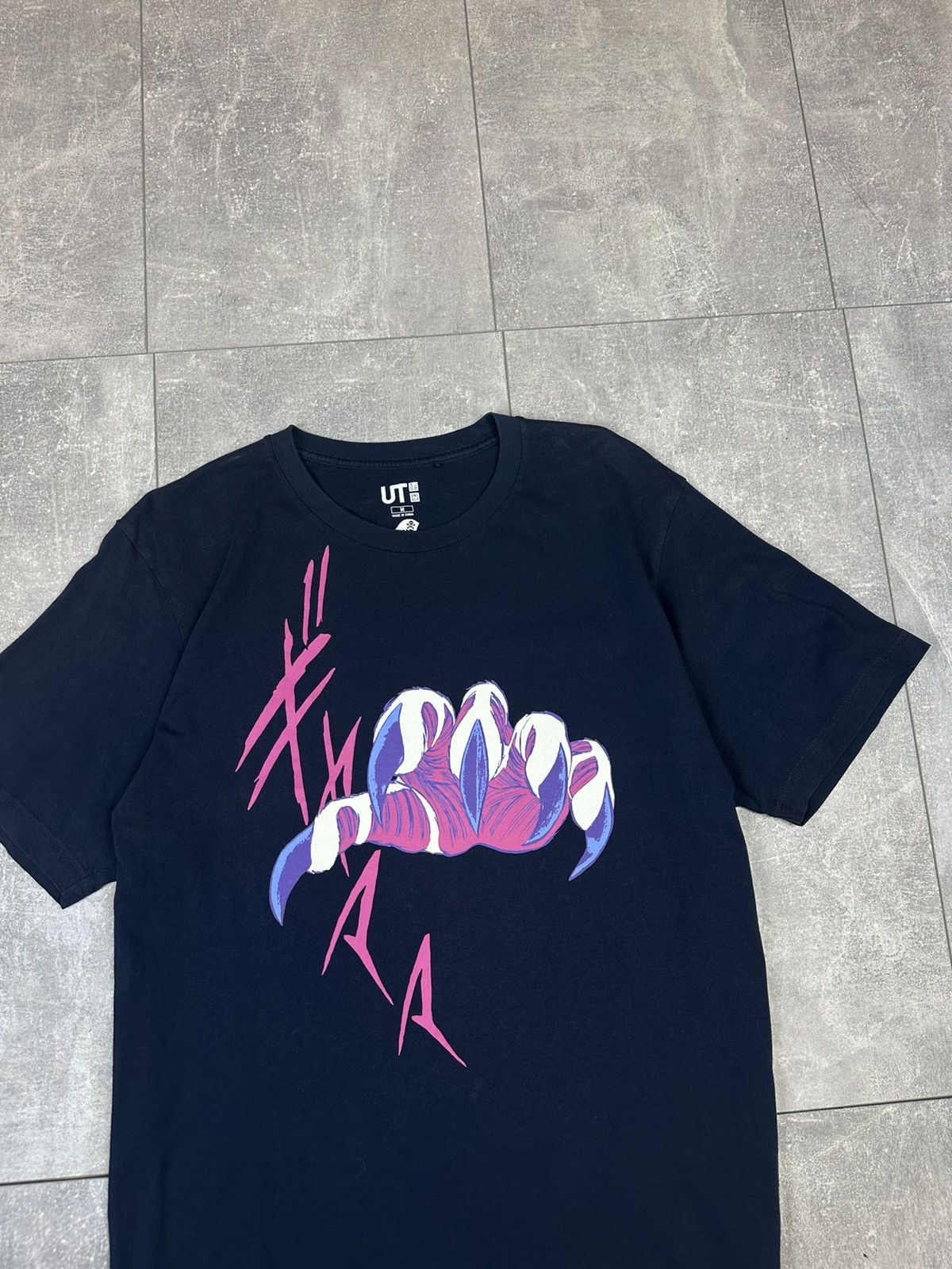 Japanese Brand × Uniqlo × Vintage Men’s Uniqlo overprint Japanese tee Size US M / EU 48-50 / 2 - 4 Thumbnail