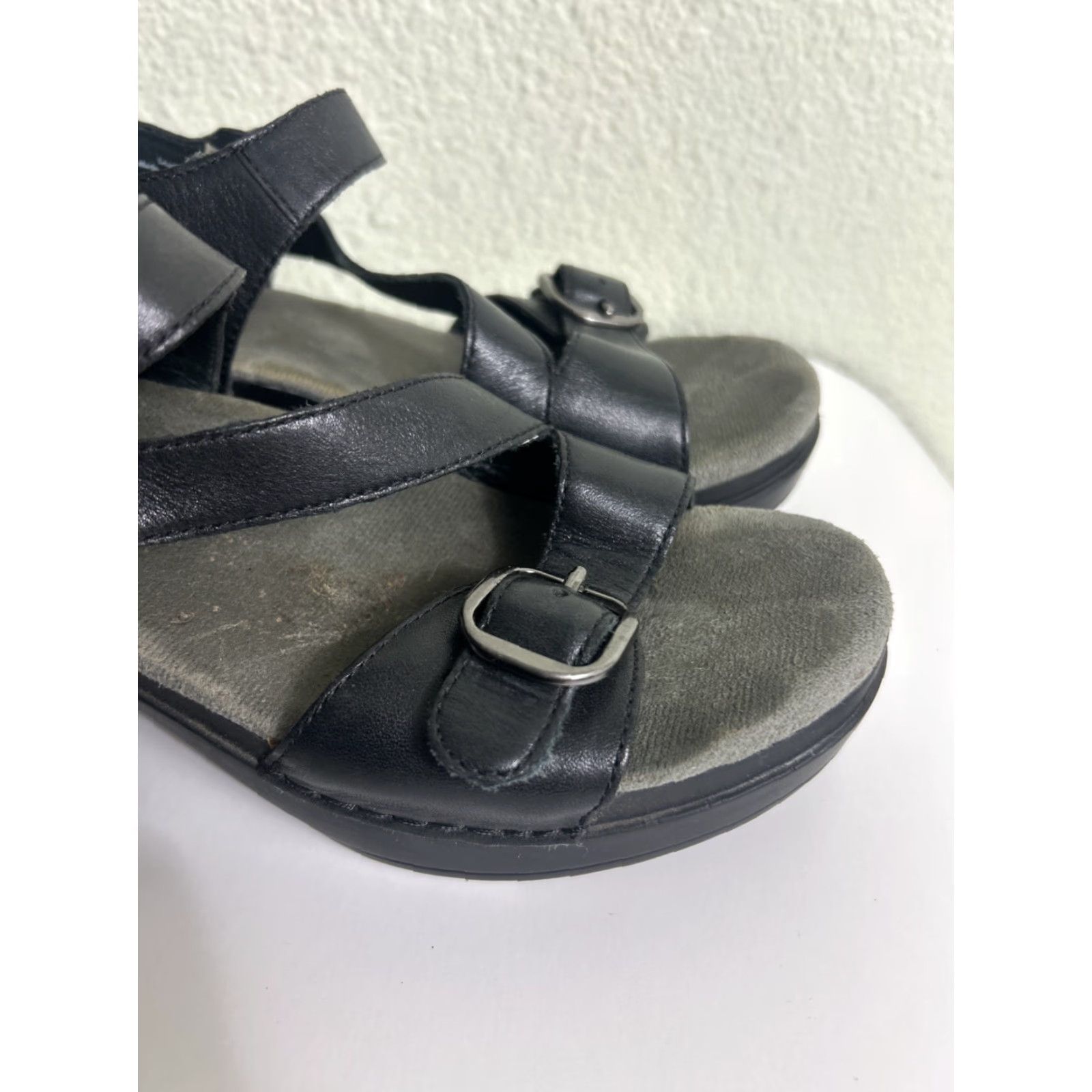 Dansko Dansko Shari Sandals Black Leather Ankle Strap Block Heel Womens US 8 EU 38 Flat Slip-On Dress Casual Size US 8 / IT 38 - 2 Thumbnail