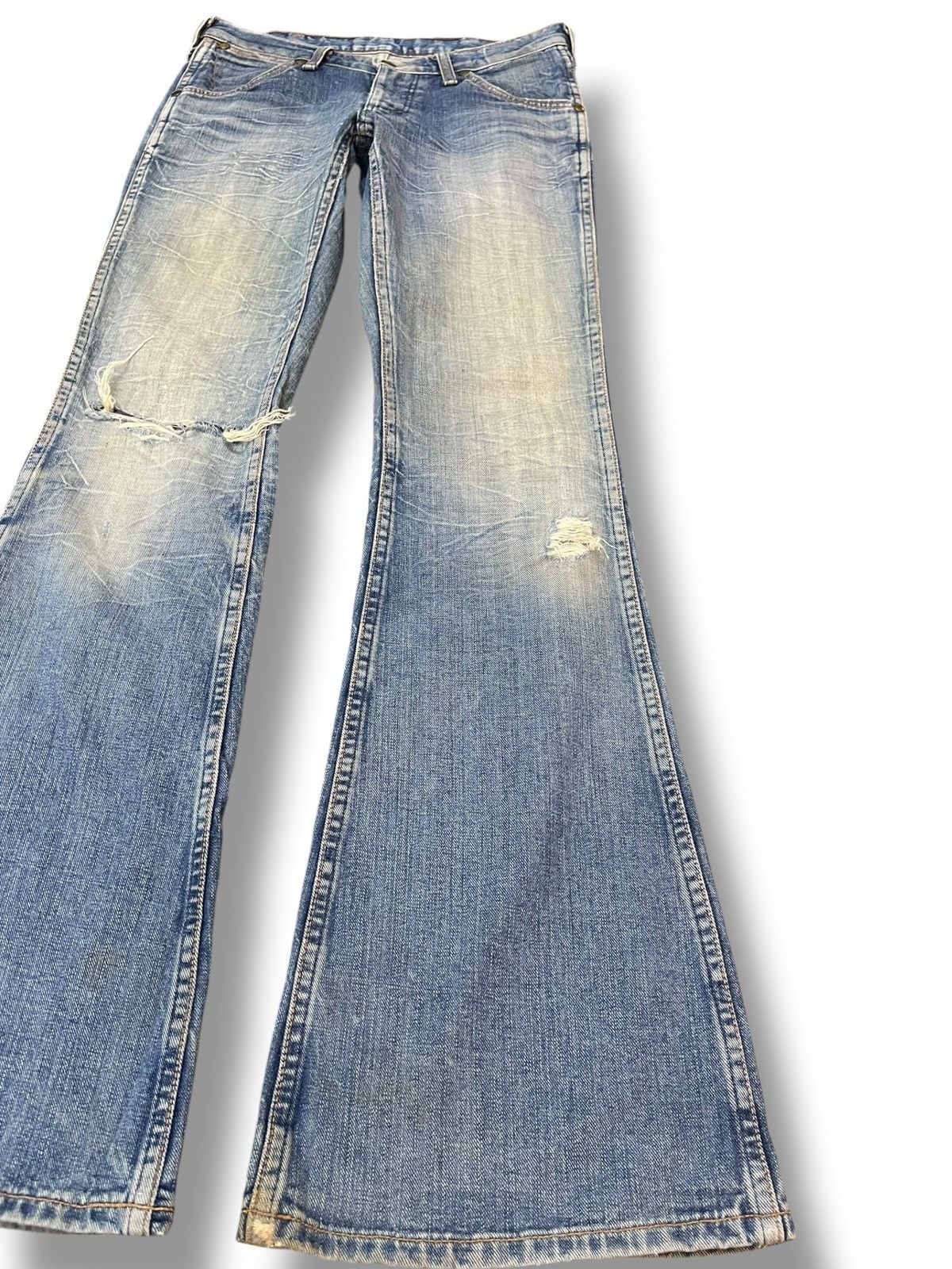 Wrangler Vintage Wrangler Flare Faded Distressed Denim Size US 30 / EU 46 - 4 Thumbnail