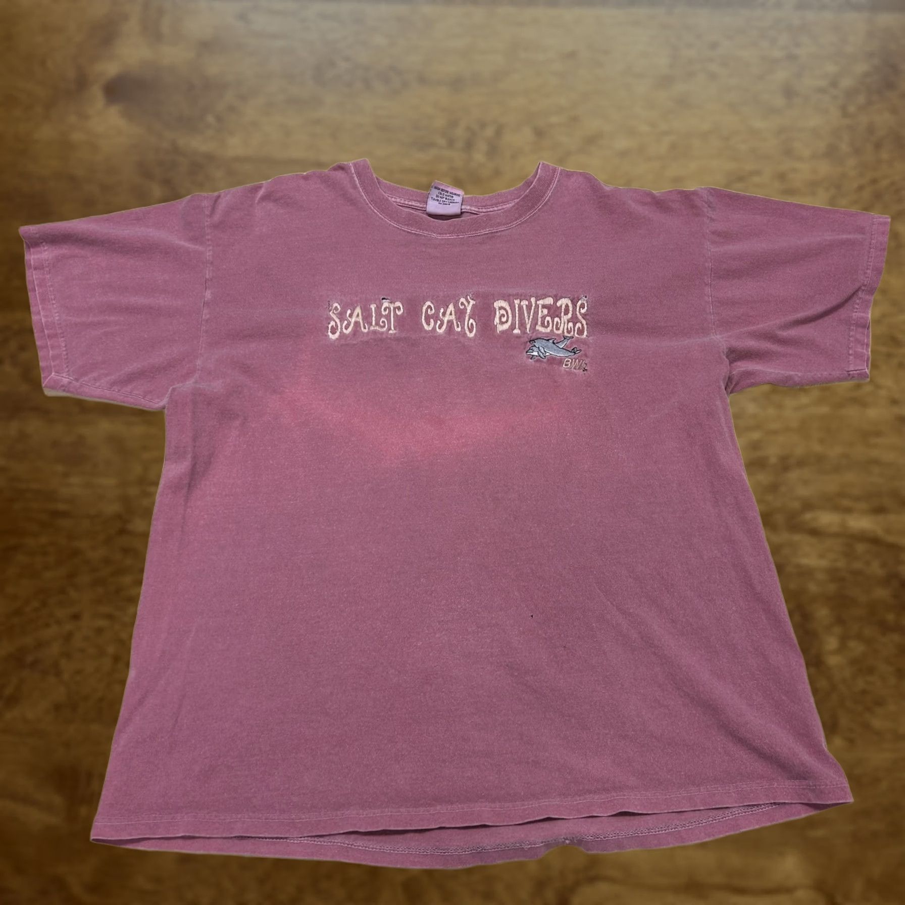 Anvil Salt Cay Divers Shirt Mens Large Pink Scuba Diving Graphic Tee T-Shirt Anvil Size US L / EU 52-54 / 3 - 1 Thumbnail