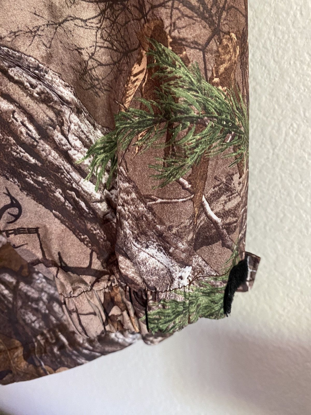 Realtree Real tree frogg toggs camouflage waterproof jacket Size US S / EU 44-46 / 1 - 4 Thumbnail