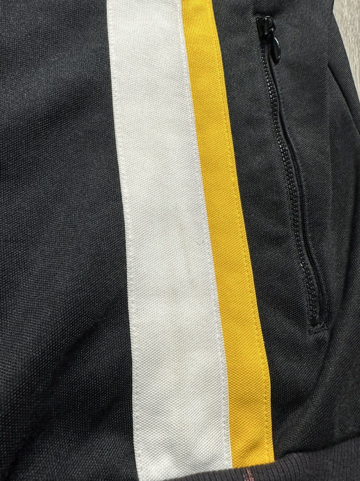 Adidas × Vintage Vintage Juventus Track Top Jacket Football Training 2000s Size US L / EU 52-54 / 3 - 10 Thumbnail