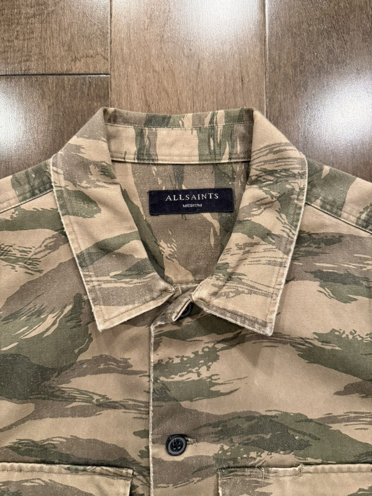 Allsaints AllSaints Cayman Camo Print Slim Fit Jacket in Khaki Green Size US M / EU 48-50 / 2 - 3 Thumbnail